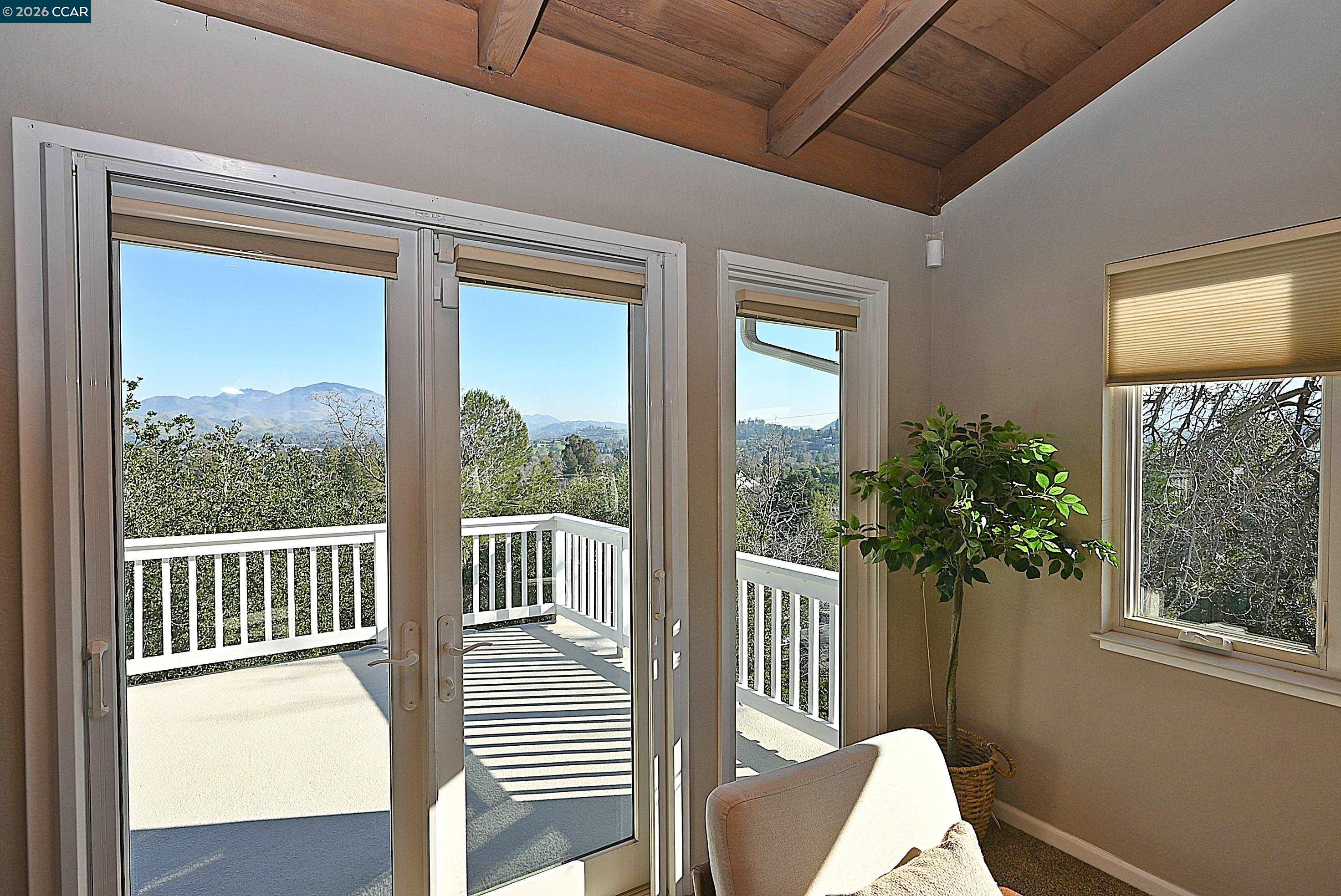 Detail Gallery Image 14 of 54 For 12 Westminster Place, Lafayette,  CA 94549 - 4 Beds | 3 Baths