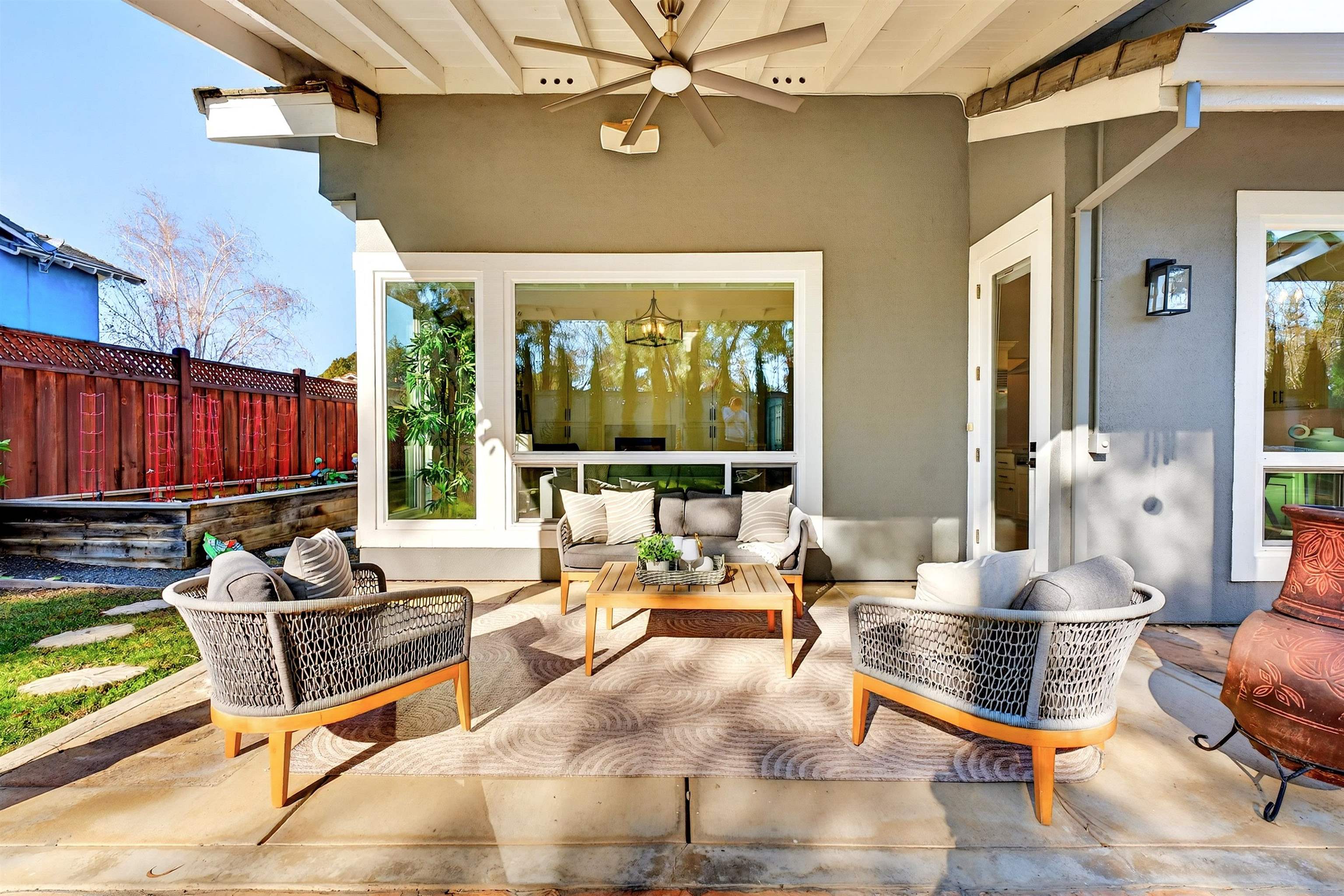 Detail Gallery Image 29 of 32 For 2571 Merlot Ln, Livermore,  CA 94550 - 4 Beds | 2/1 Baths