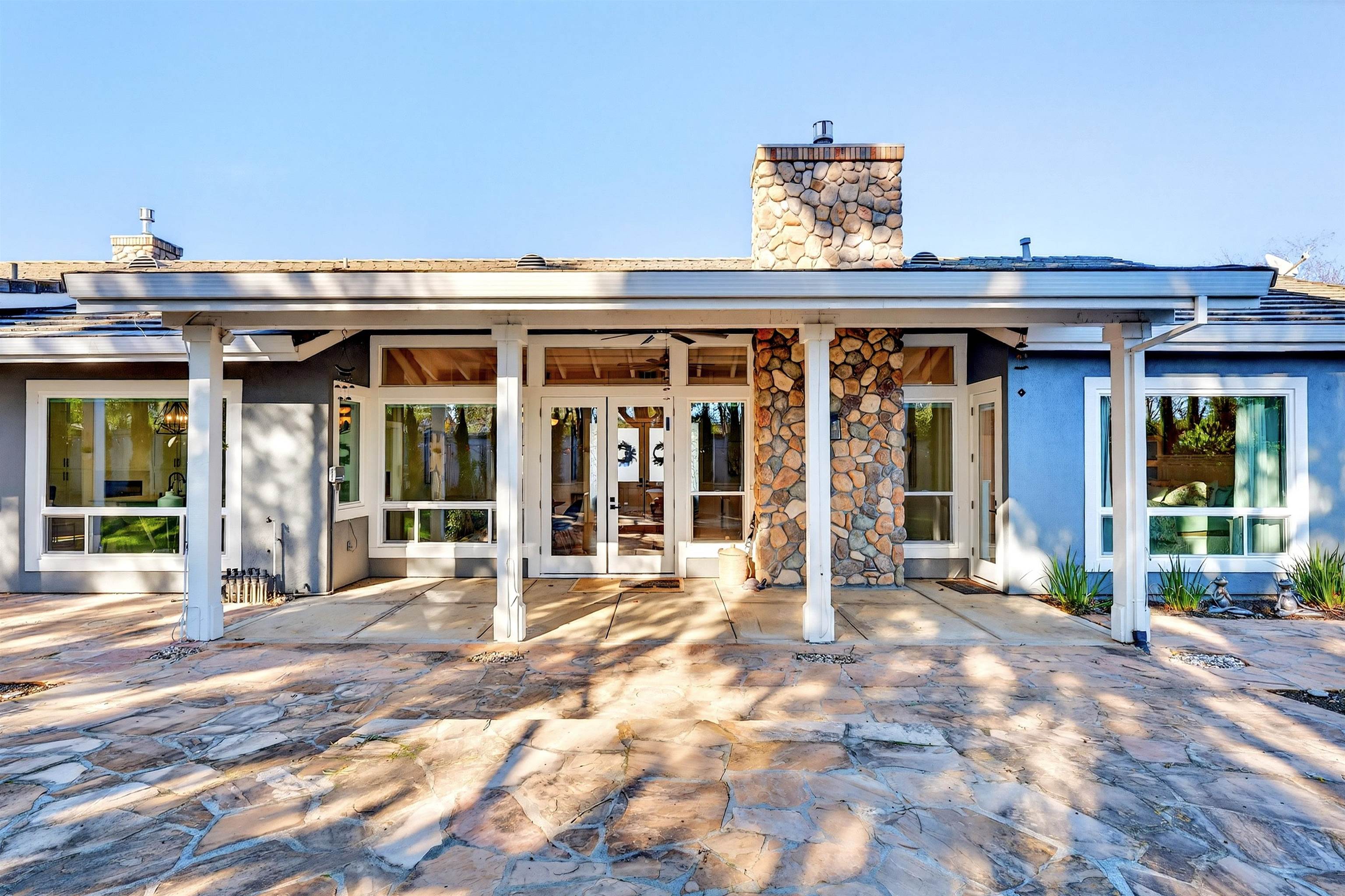 Detail Gallery Image 31 of 32 For 2571 Merlot Ln, Livermore,  CA 94550 - 4 Beds | 2/1 Baths