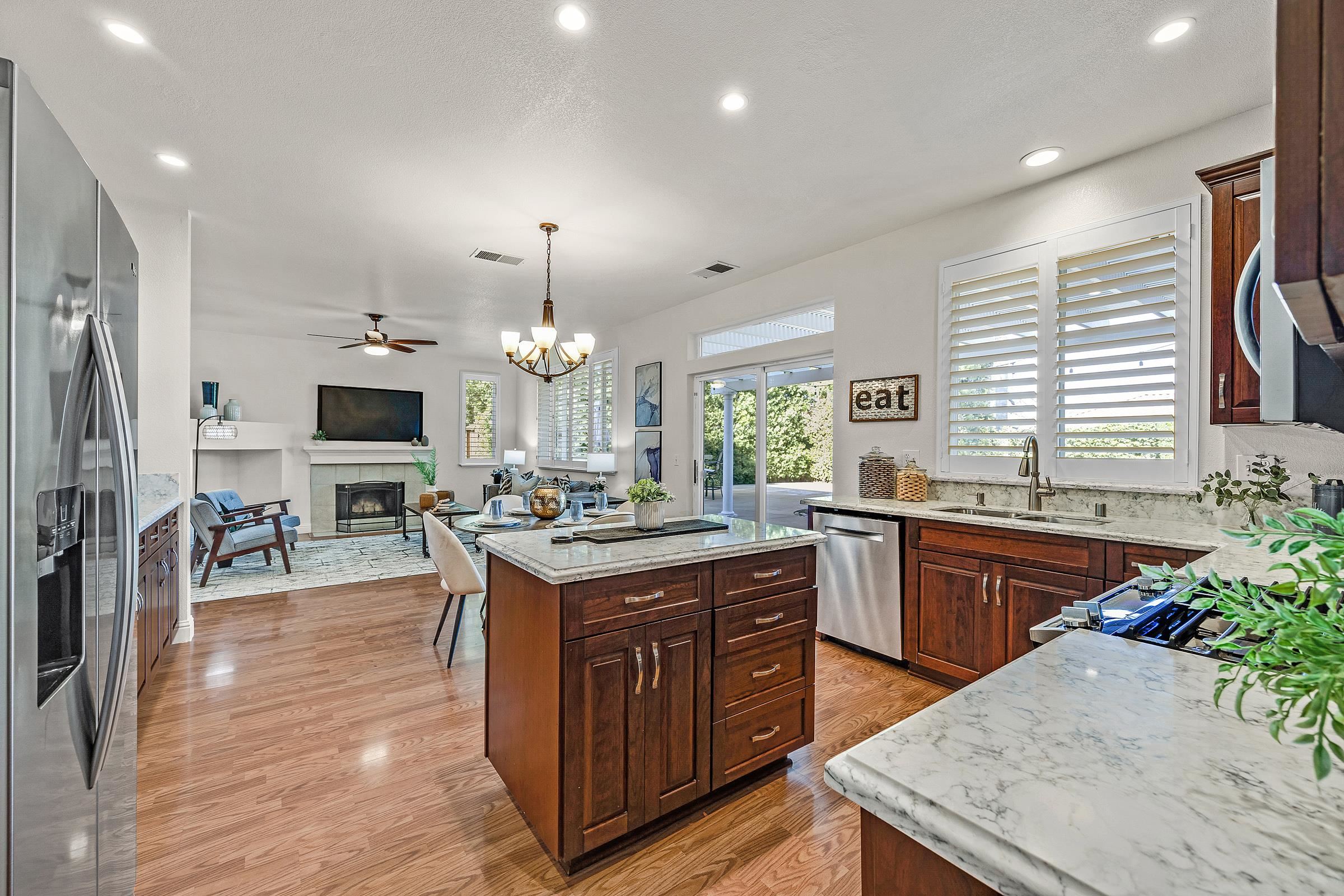 Detail Gallery Image 11 of 53 For 2271 Spartan Ter, Brentwood,  CA 94513 - 5 Beds | 3 Baths