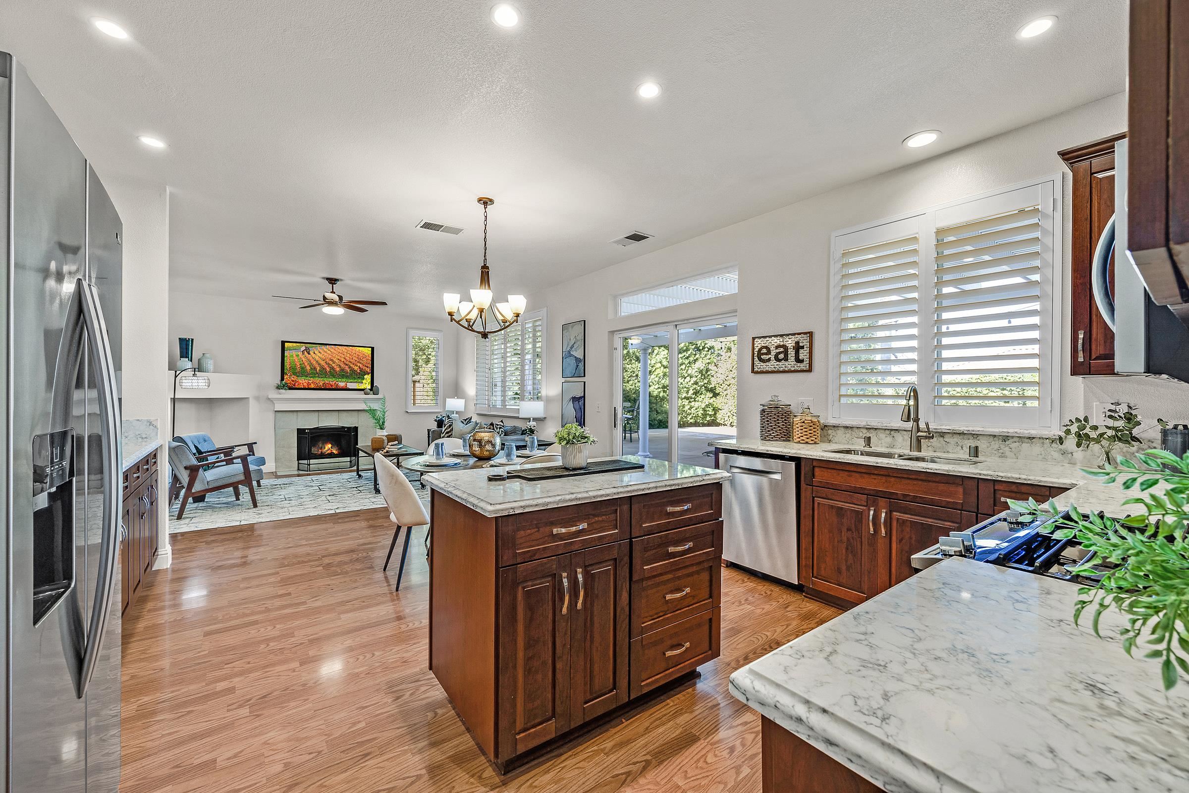 Detail Gallery Image 13 of 53 For 2271 Spartan Ter, Brentwood,  CA 94513 - 5 Beds | 3 Baths