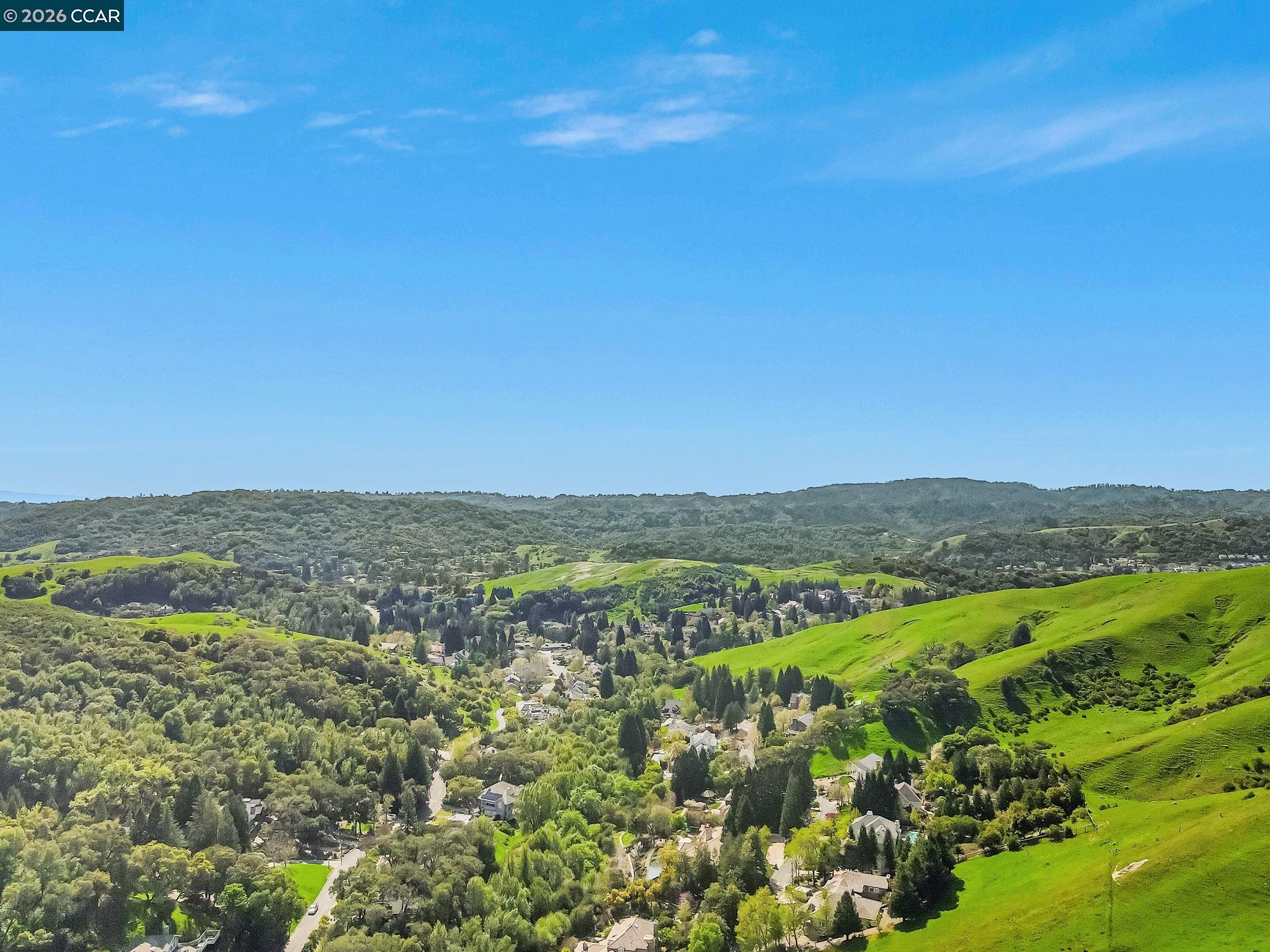 Detail Gallery Image 45 of 47 For 4 Julianna Ct, Moraga,  CA 94556 - 4 Beds | 4 Baths