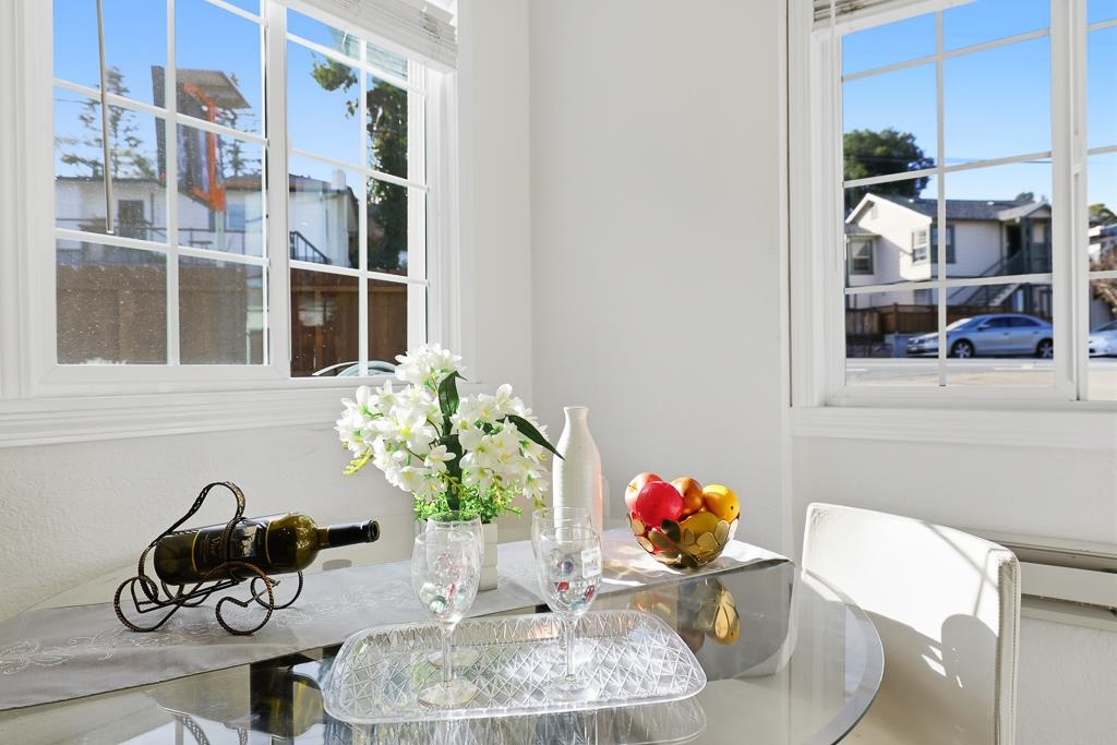 Detail Gallery Image 31 of 59 For 19790 Stanton Ave, Castro Valley,  CA 94546 - 4 Beds | 3 Baths