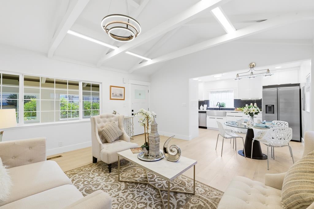 Detail Gallery Image 5 of 59 For 19790 Stanton Ave, Castro Valley,  CA 94546 - 4 Beds | 3 Baths