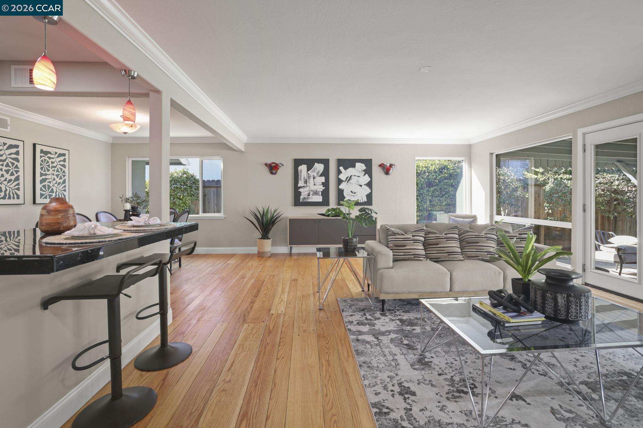 Detail Gallery Image 12 of 32 For 202 Christie Dr, Martinez,  CA 94553 - 3 Beds | 2 Baths