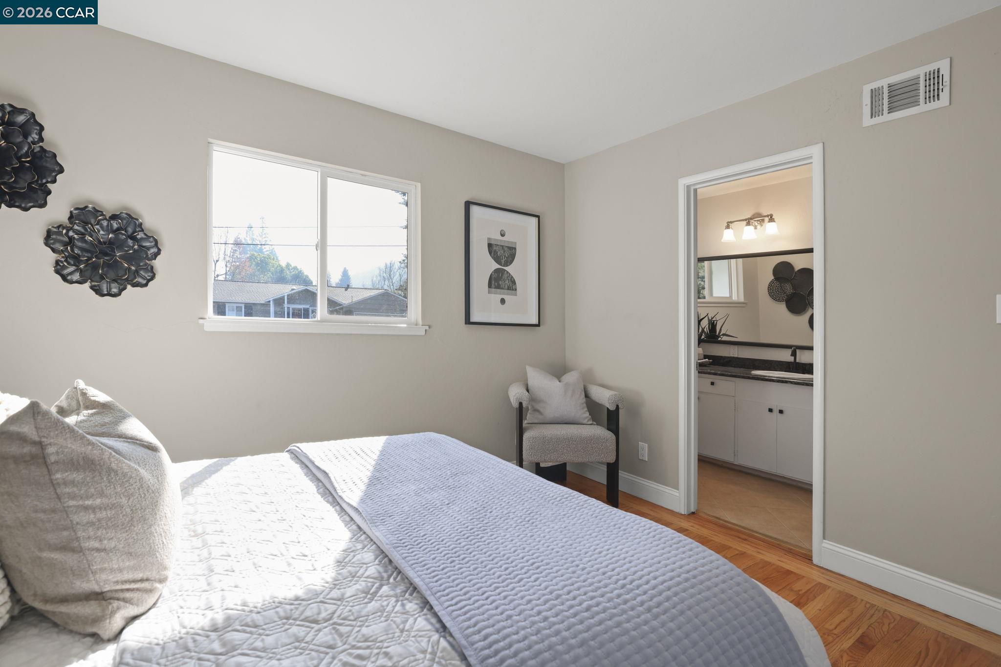 Detail Gallery Image 20 of 32 For 202 Christie Dr, Martinez,  CA 94553 - 3 Beds | 2 Baths