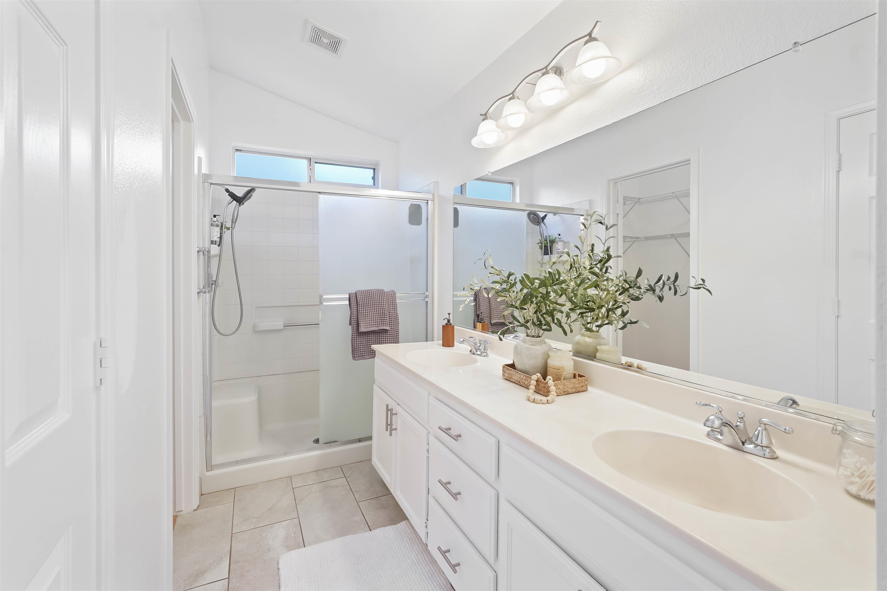 Detail Gallery Image 16 of 32 For 2255 Mcallister Ln, Riverbank,  CA 95367 - 3 Beds | 2 Baths