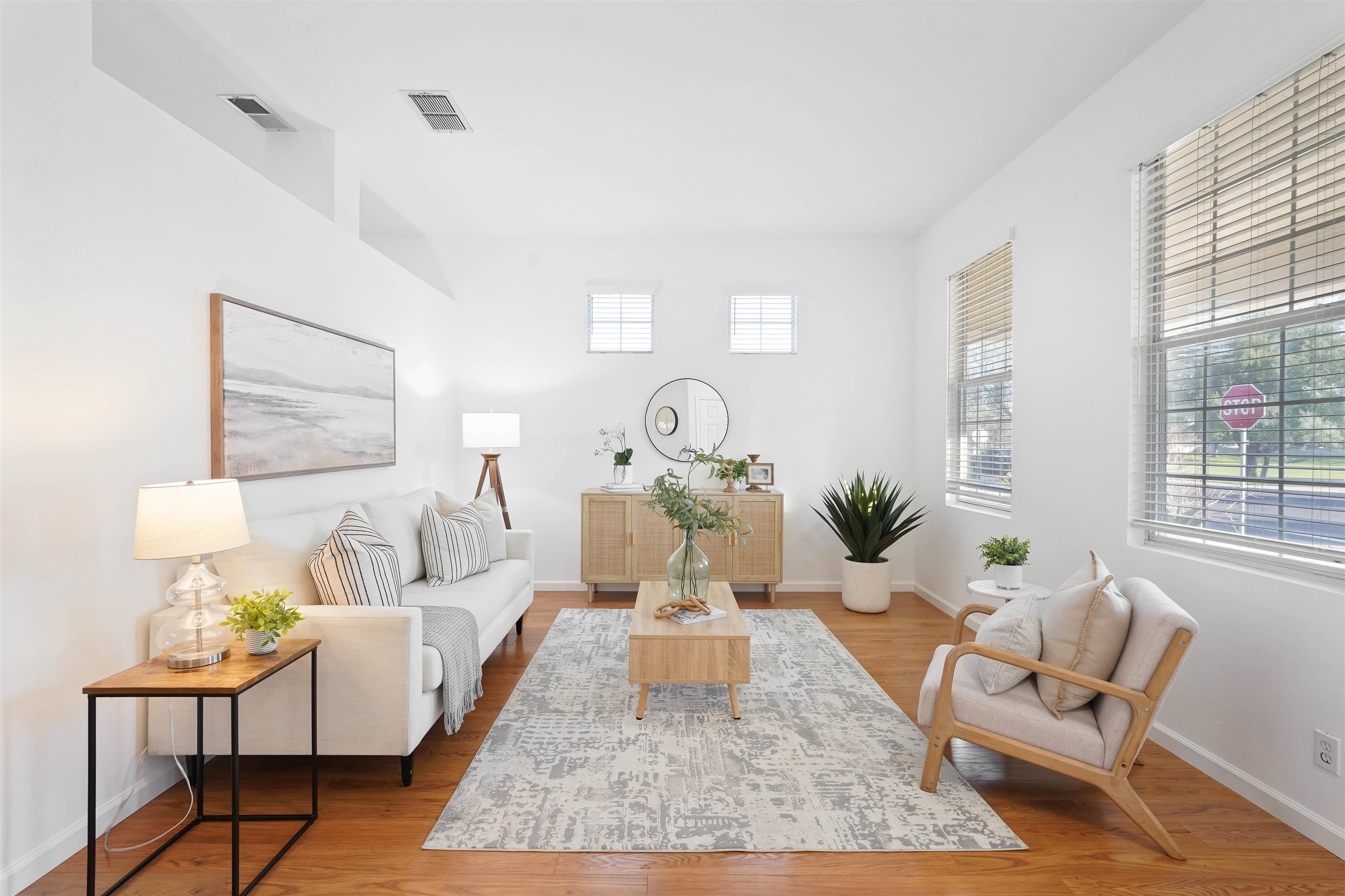 Detail Gallery Image 5 of 32 For 2255 Mcallister Ln, Riverbank,  CA 95367 - 3 Beds | 2 Baths