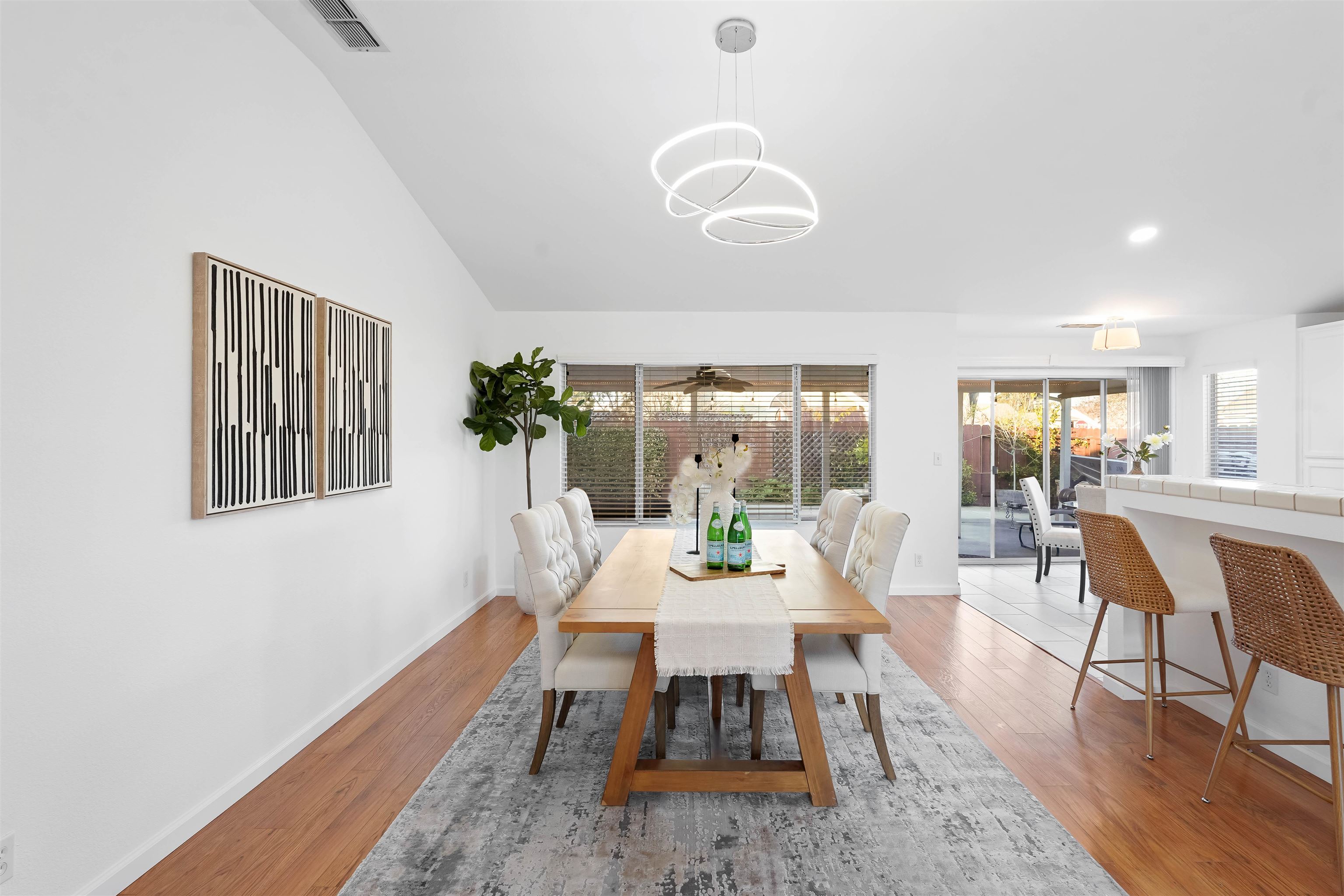 Detail Gallery Image 7 of 32 For 2255 Mcallister Ln, Riverbank,  CA 95367 - 3 Beds | 2 Baths