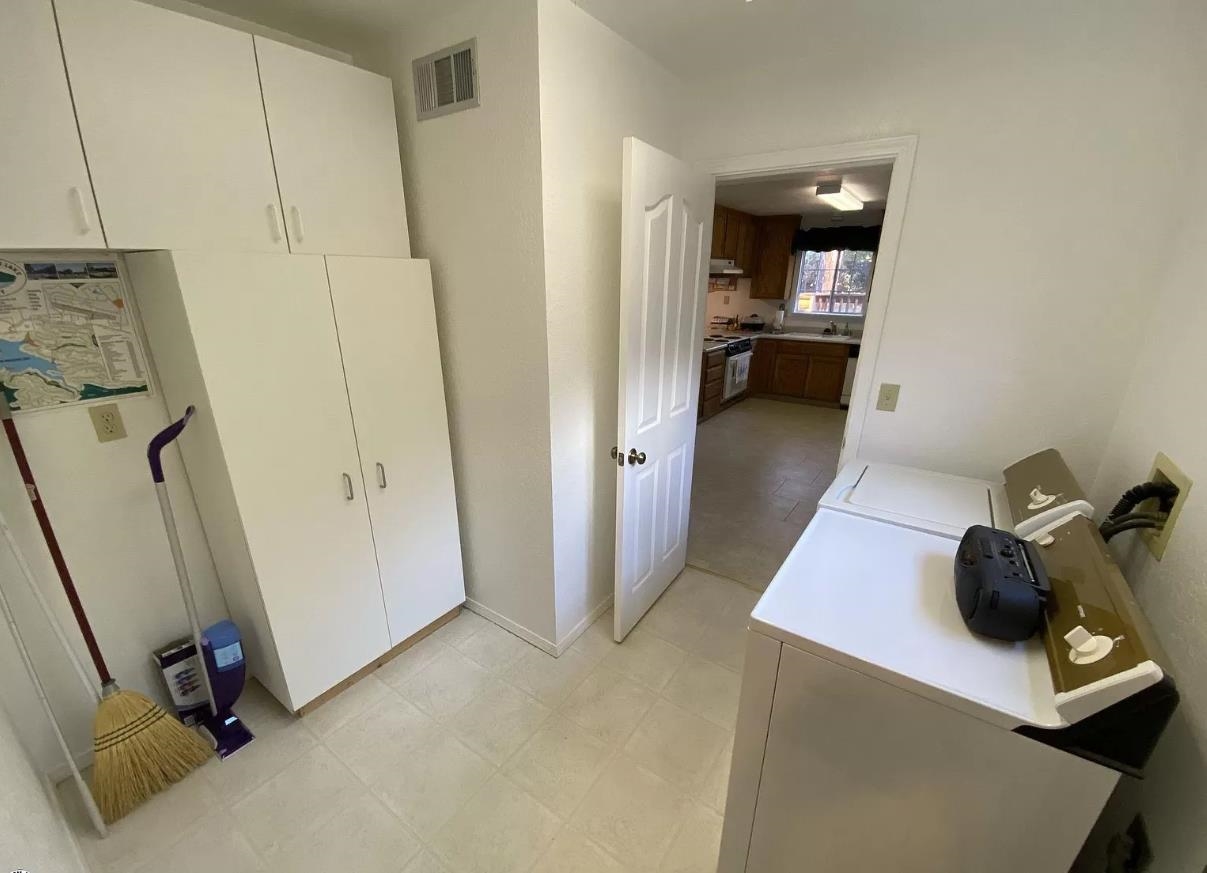 Detail Gallery Image 18 of 27 For 18537 N Dome Ct, Groveland,  CA 95321 - 3 Beds | 3 Baths