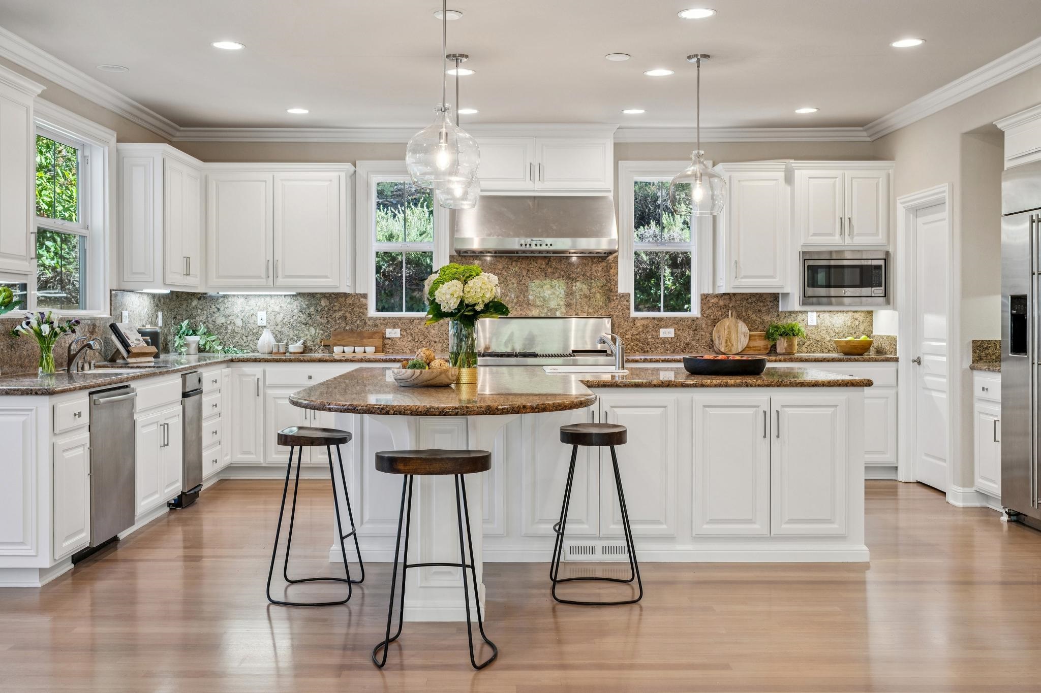 Detail Gallery Image 12 of 59 For 125 Mystic Pl, Alamo,  CA 94507 - 5 Beds | 4/1 Baths