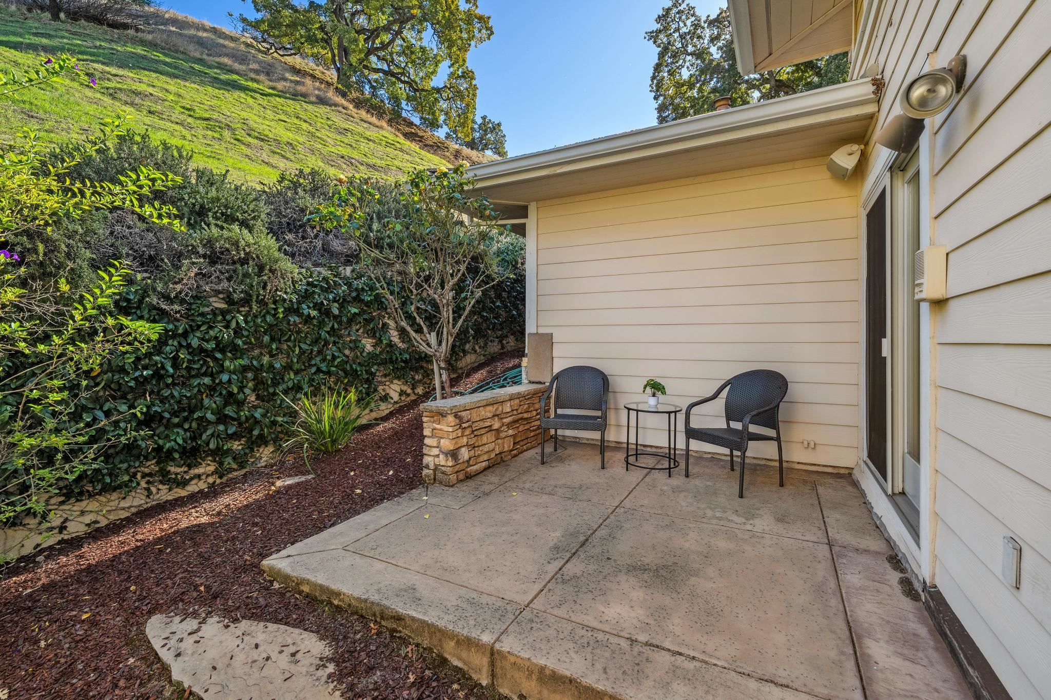 Detail Gallery Image 26 of 59 For 125 Mystic Pl, Alamo,  CA 94507 - 5 Beds | 4/1 Baths