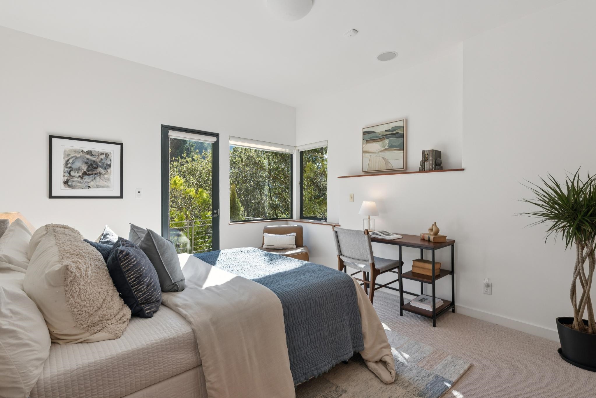 Detail Gallery Image 48 of 59 For 1015 Grand View Dr, Berkeley,  CA 94705 - 5 Beds | 4/1 Baths