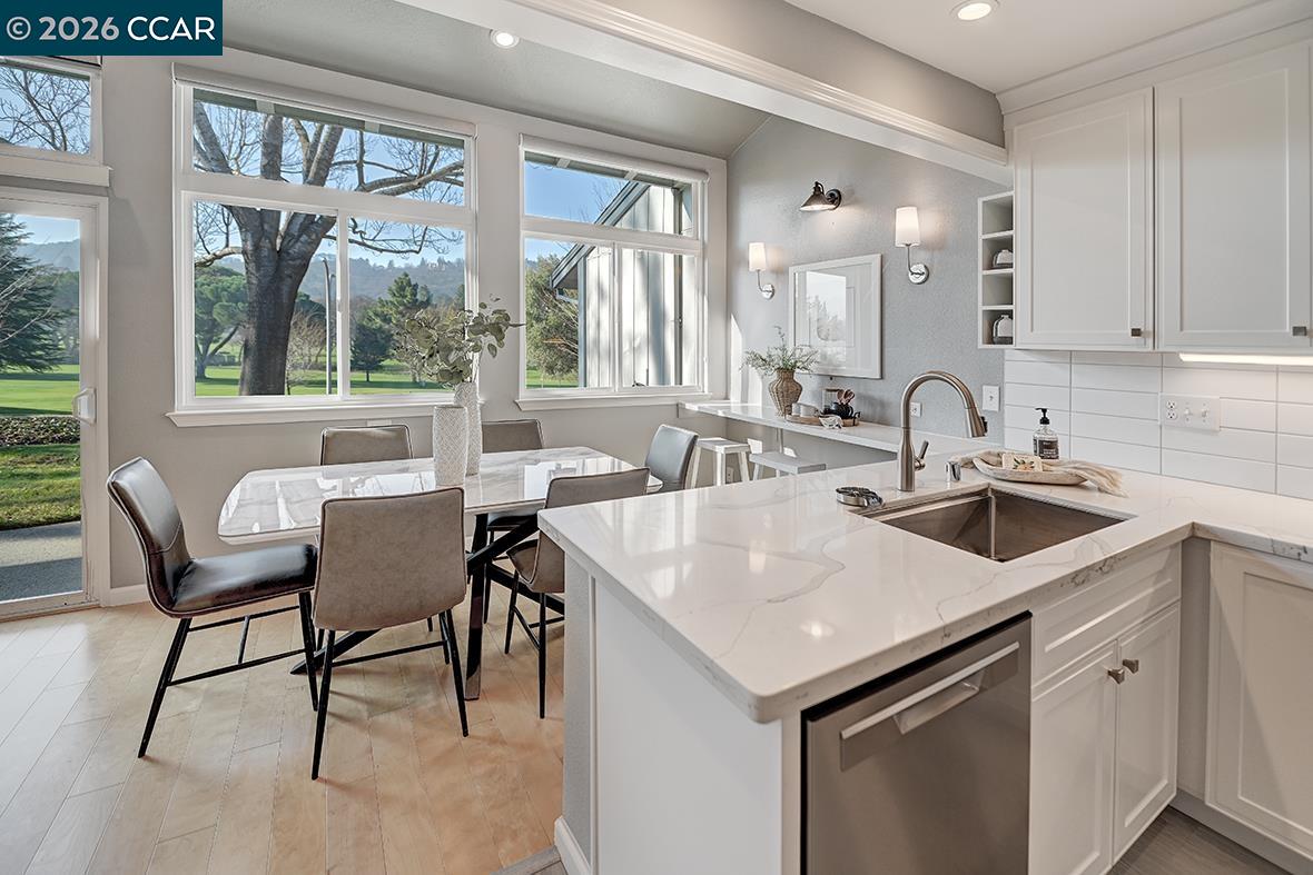 Photo #4: 41120949 Listing: Photo #4