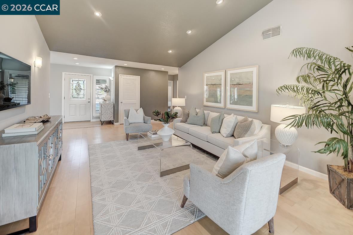 Photo #31: 41120949 Listing: Photo #31