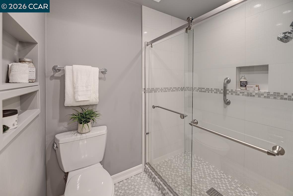 Photo #38: 41120949 Listing: Photo #38