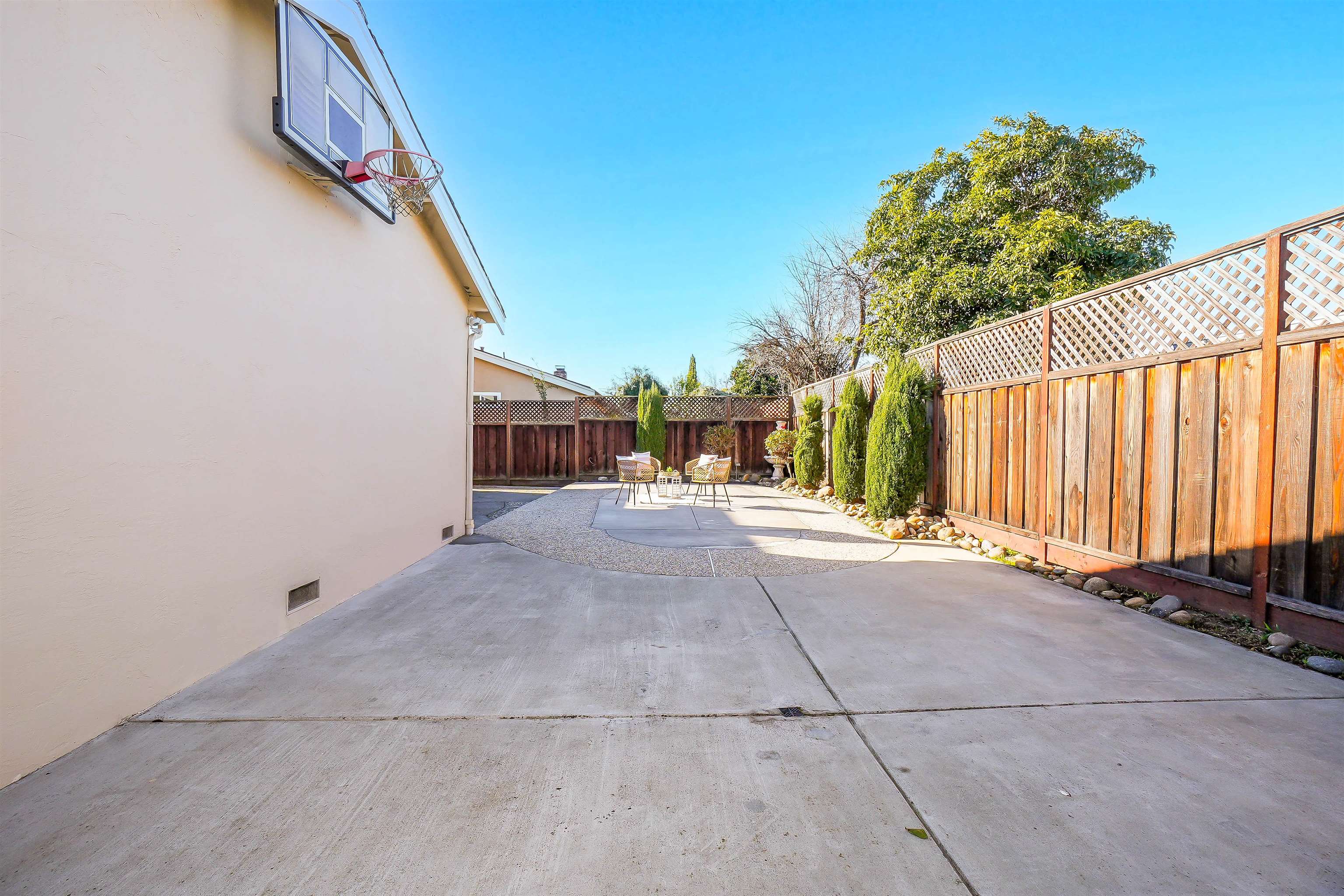 Detail Gallery Image 9 of 60 For 3159 Rowe Pl, Fremont,  CA 94536 - 5 Beds | 3 Baths