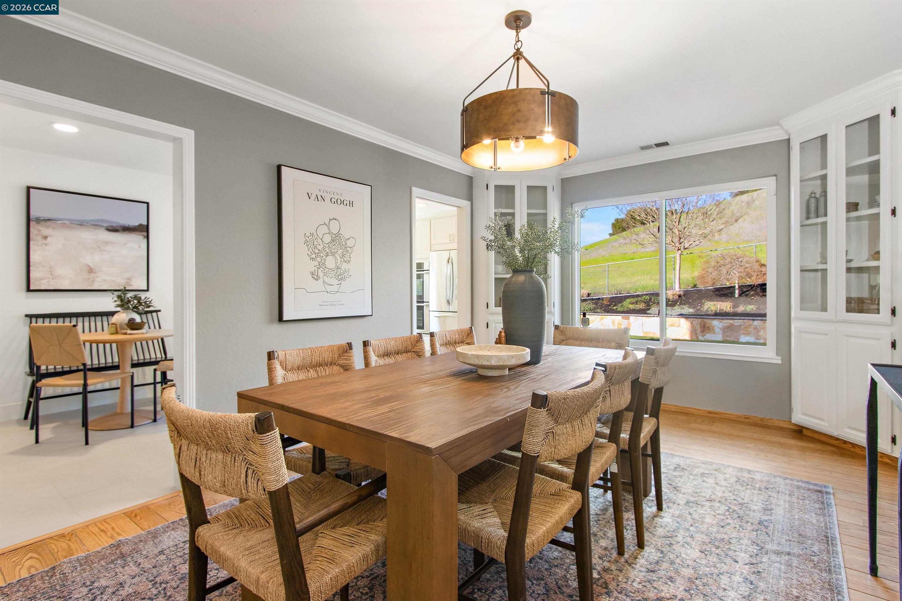 Detail Gallery Image 10 of 34 For 131 Donald Dr, Moraga,  CA 94556 - 4 Beds | 3 Baths