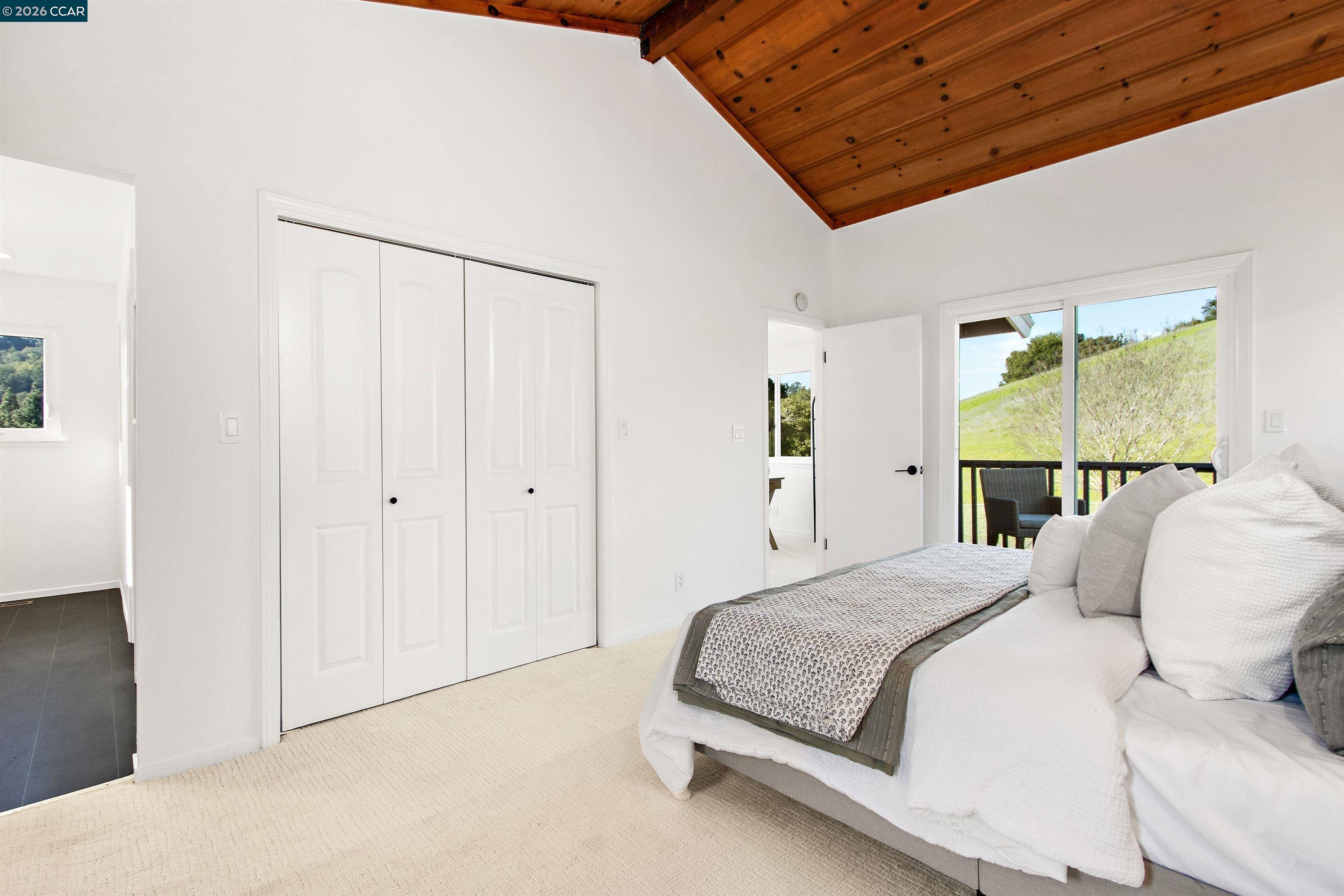 Detail Gallery Image 17 of 34 For 131 Donald Dr, Moraga,  CA 94556 - 4 Beds | 3 Baths