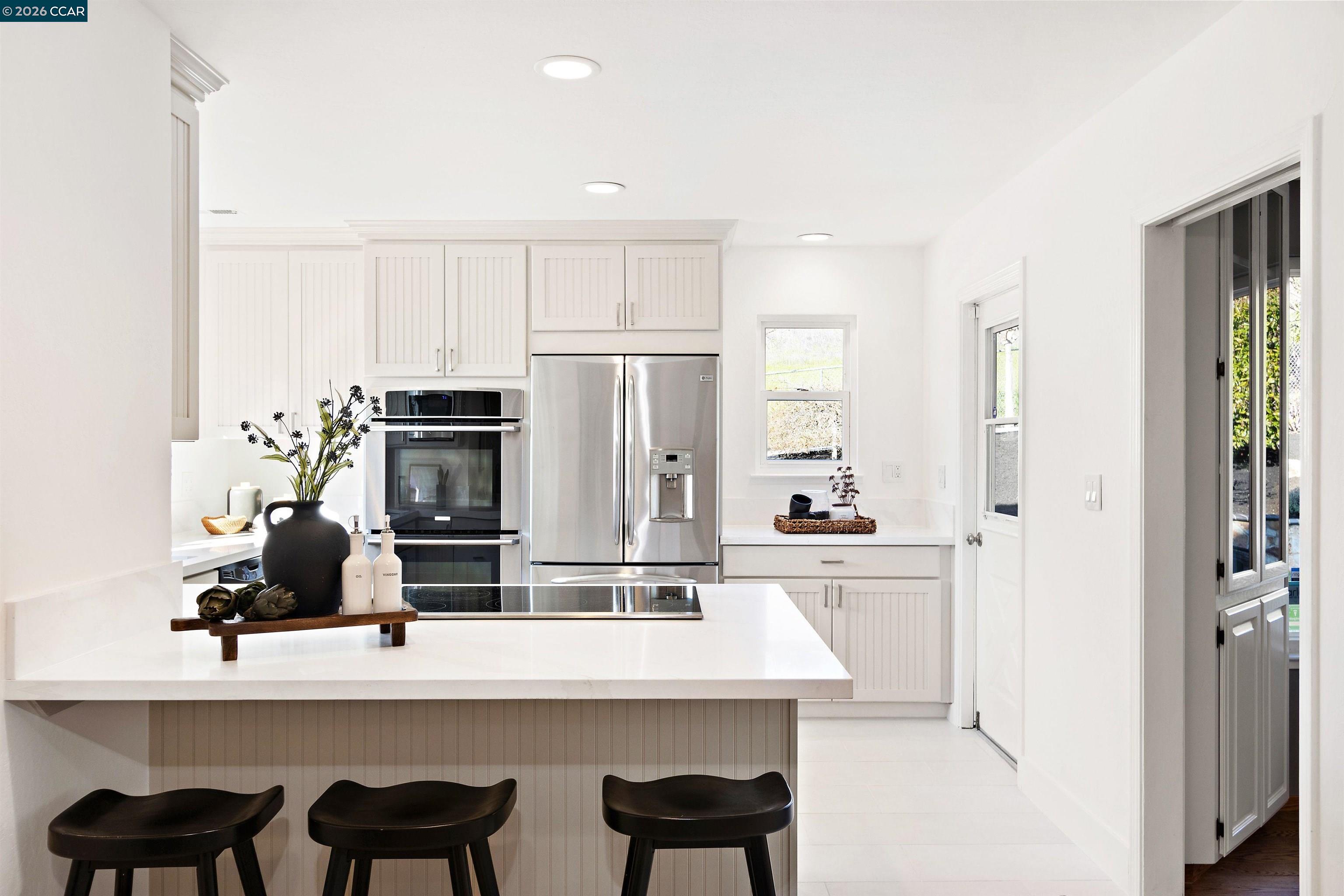 Detail Gallery Image 6 of 34 For 131 Donald Dr, Moraga,  CA 94556 - 4 Beds | 3 Baths