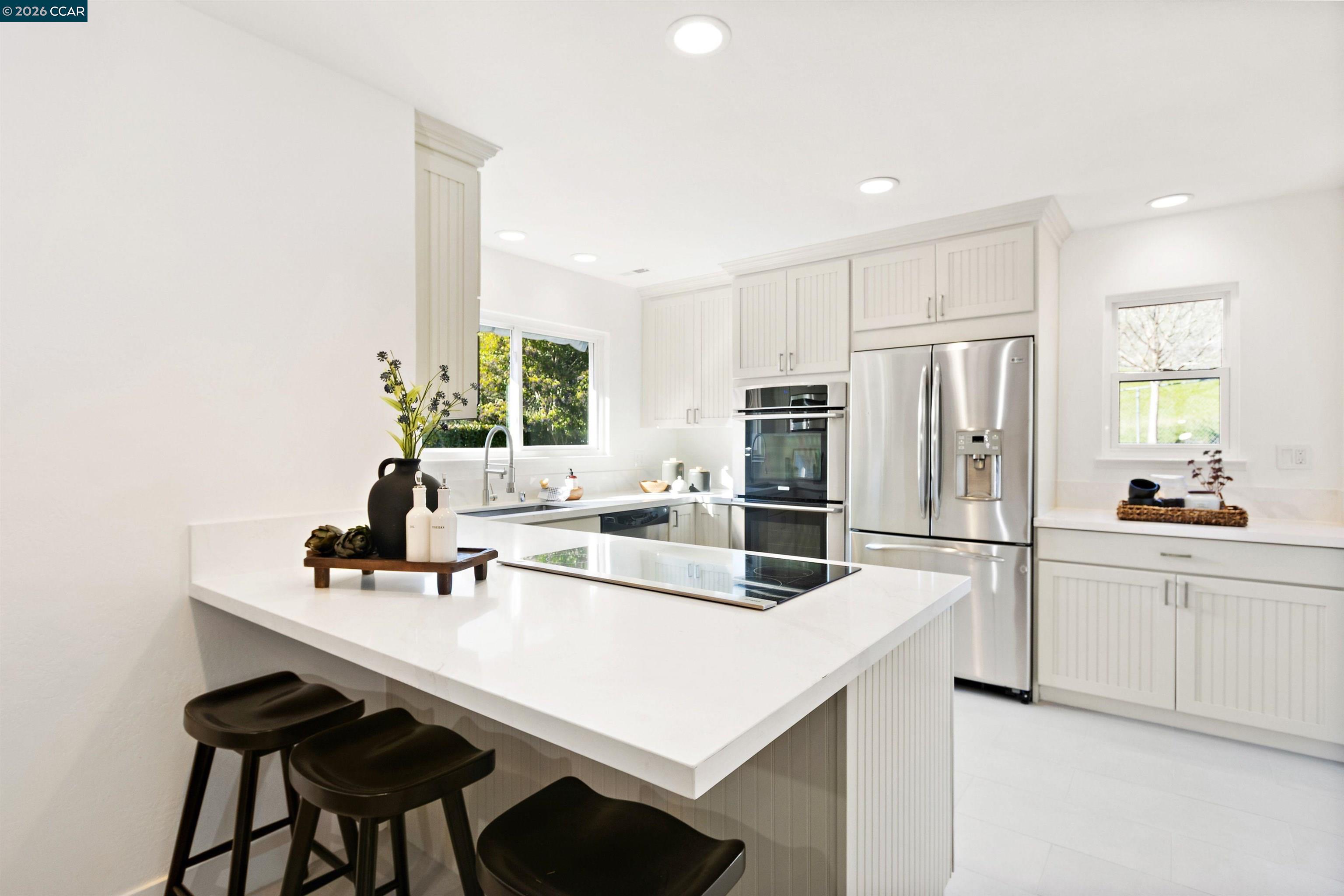 Detail Gallery Image 8 of 34 For 131 Donald Dr, Moraga,  CA 94556 - 4 Beds | 3 Baths