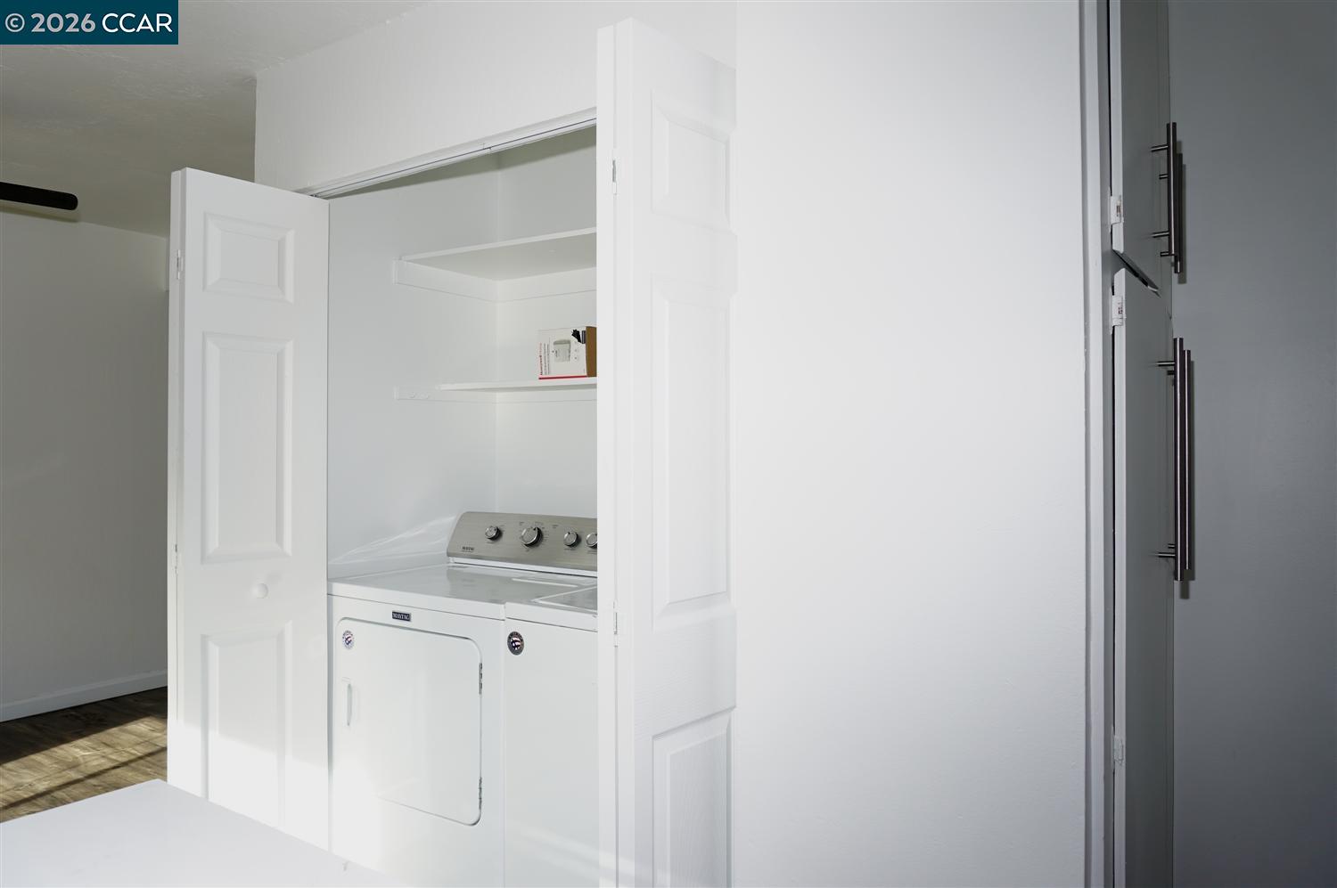 Detail Gallery Image 12 of 45 For 405 Don Fernando Way, San Jose,  CA 95123 - 3 Beds | 1/1 Baths