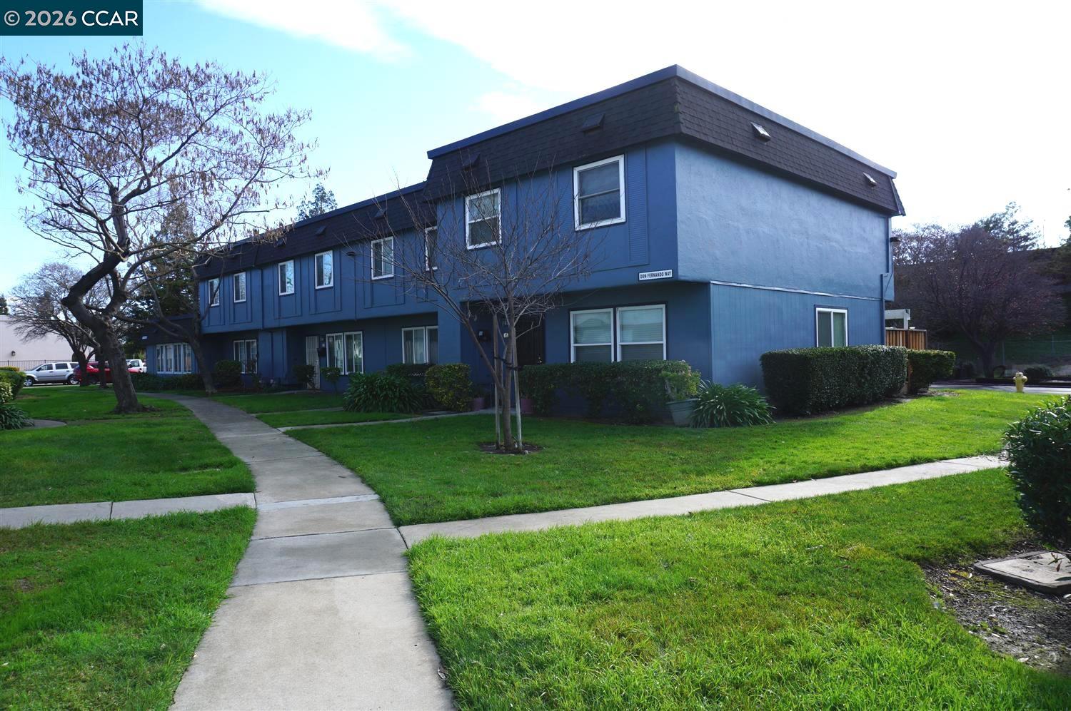 Detail Gallery Image 6 of 45 For 405 Don Fernando Way, San Jose,  CA 95123 - 3 Beds | 1/1 Baths