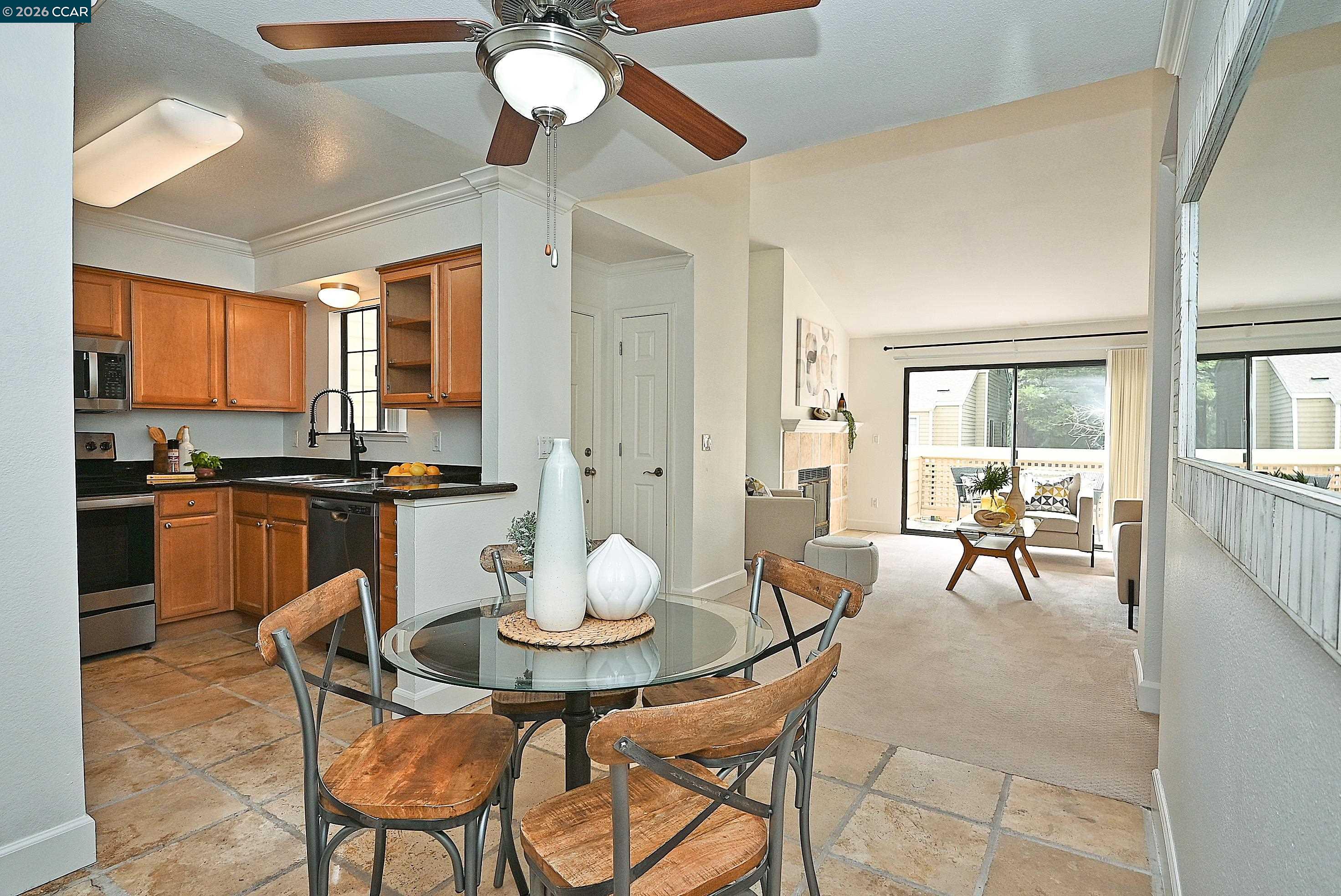 Photo #8: 41120957 Listing: Photo #8