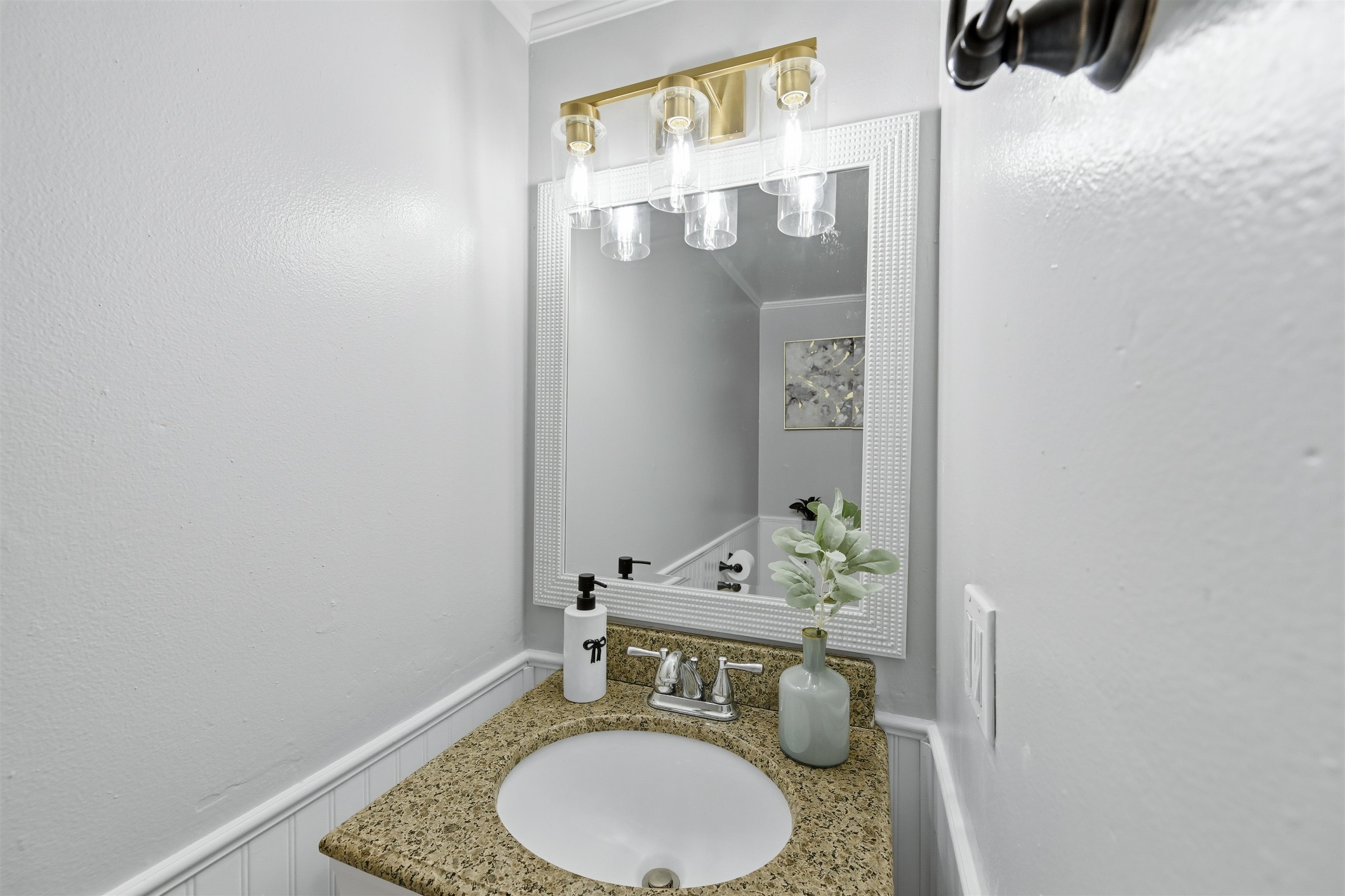 Detail Gallery Image 27 of 38 For 707 Sandpiper Cmn, Livermore,  CA 94551 - 3 Beds | 1/1 Baths
