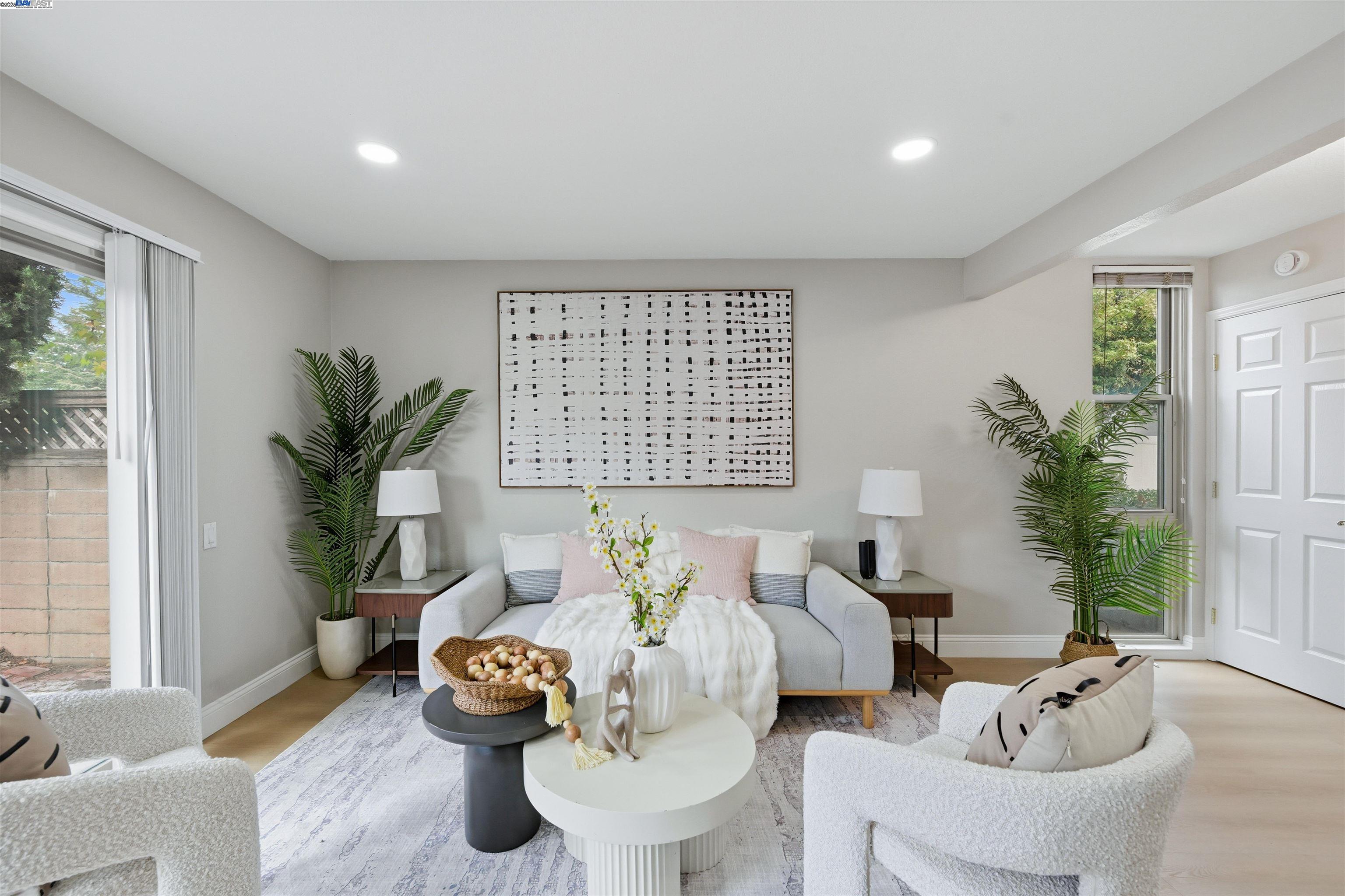 Photo #4: 41120963 Listing: Photo #4