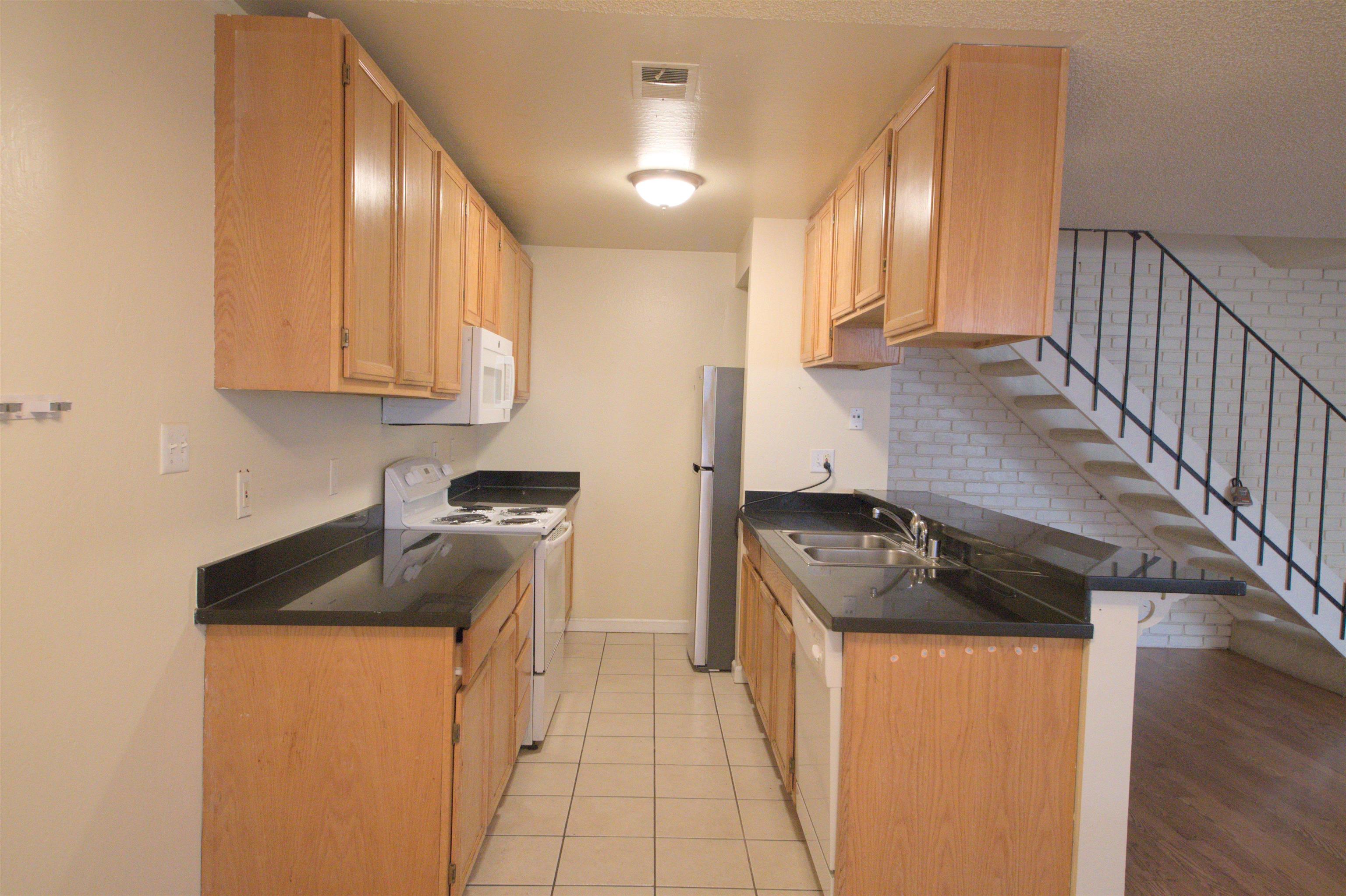 Detail Gallery Image 10 of 43 For 1214 Sycamore Dr #2,  Antioch,  CA 94509 - 2 Beds | 1 Baths