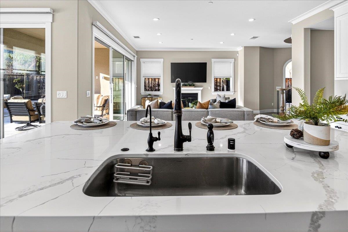 Detail Gallery Image 17 of 60 For 249 Zinnia Ct, San Ramon,  CA 94582 - 4 Beds | 3/1 Baths