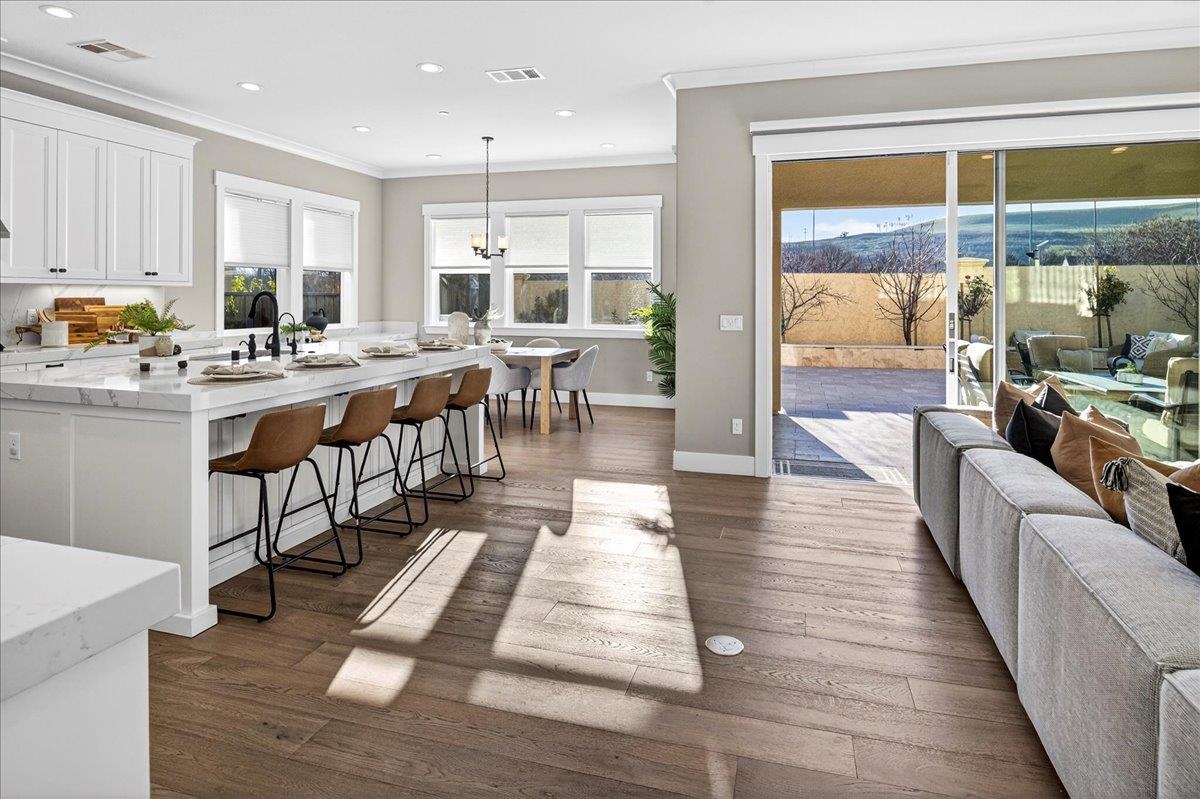 Detail Gallery Image 21 of 60 For 249 Zinnia Ct, San Ramon,  CA 94582 - 4 Beds | 3/1 Baths