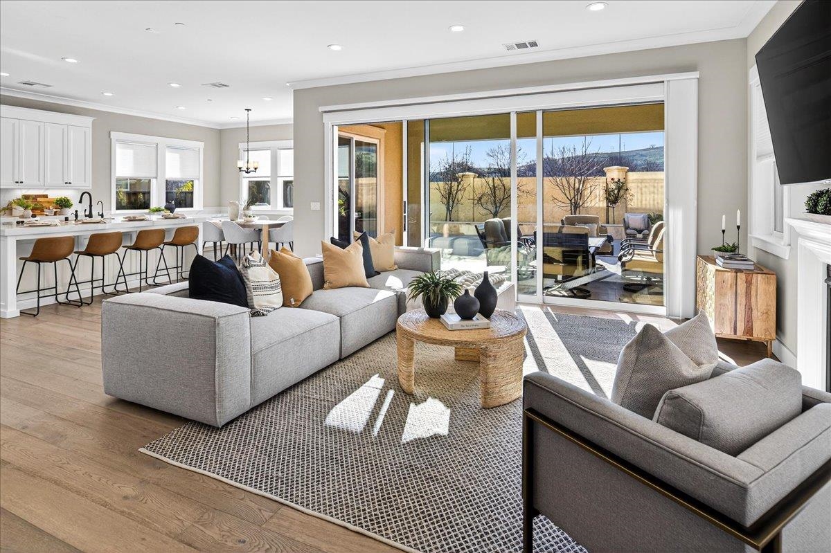 Detail Gallery Image 9 of 60 For 249 Zinnia Ct, San Ramon,  CA 94582 - 4 Beds | 3/1 Baths