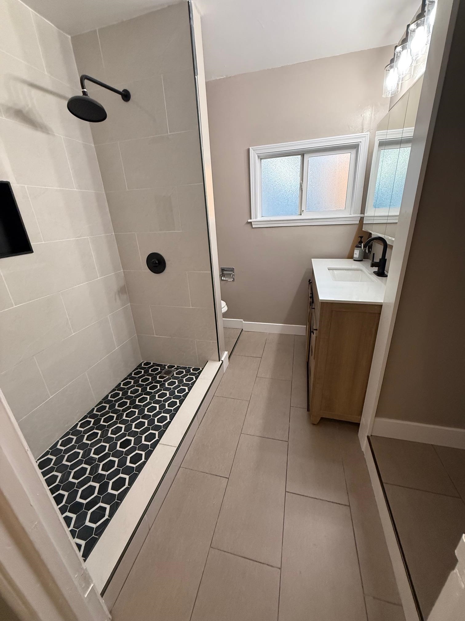 Detail Gallery Image 9 of 55 For 17028 Santa Fe St, Hayward,  CA 94541 - – Beds | – Baths