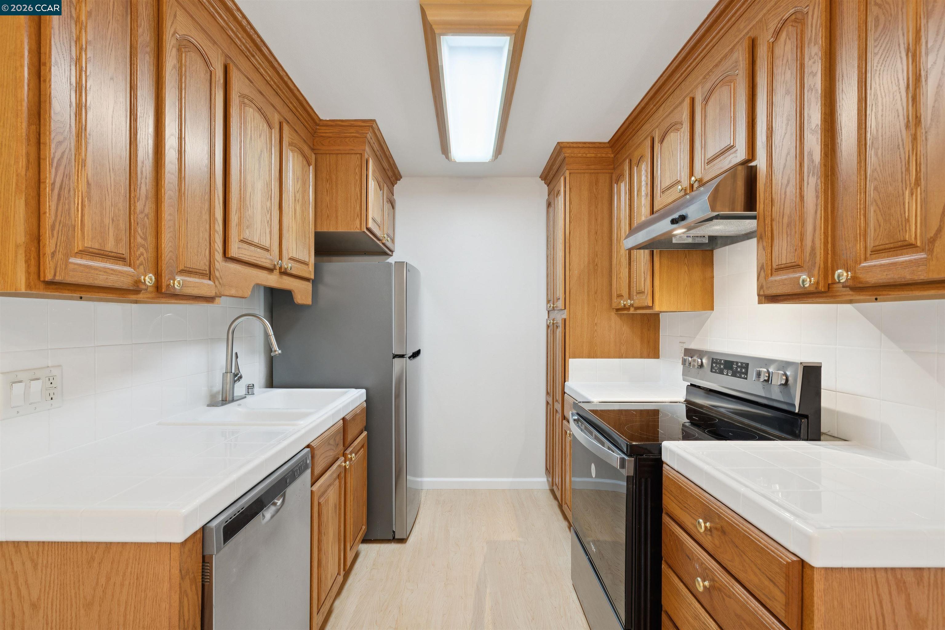 Photo #12: 41120985 Listing: Photo #12