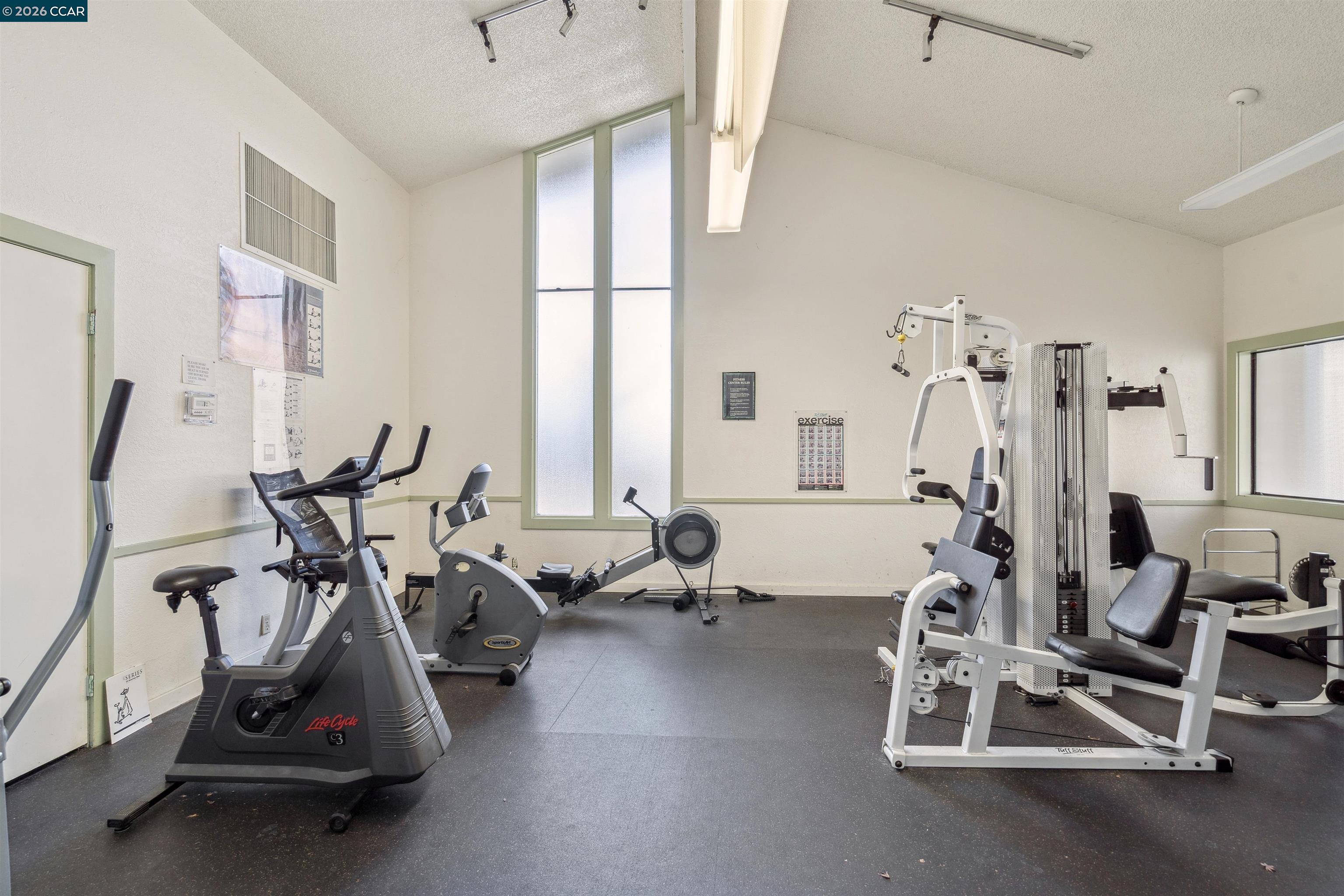 Photo #27: 41120985 Listing: Photo #27