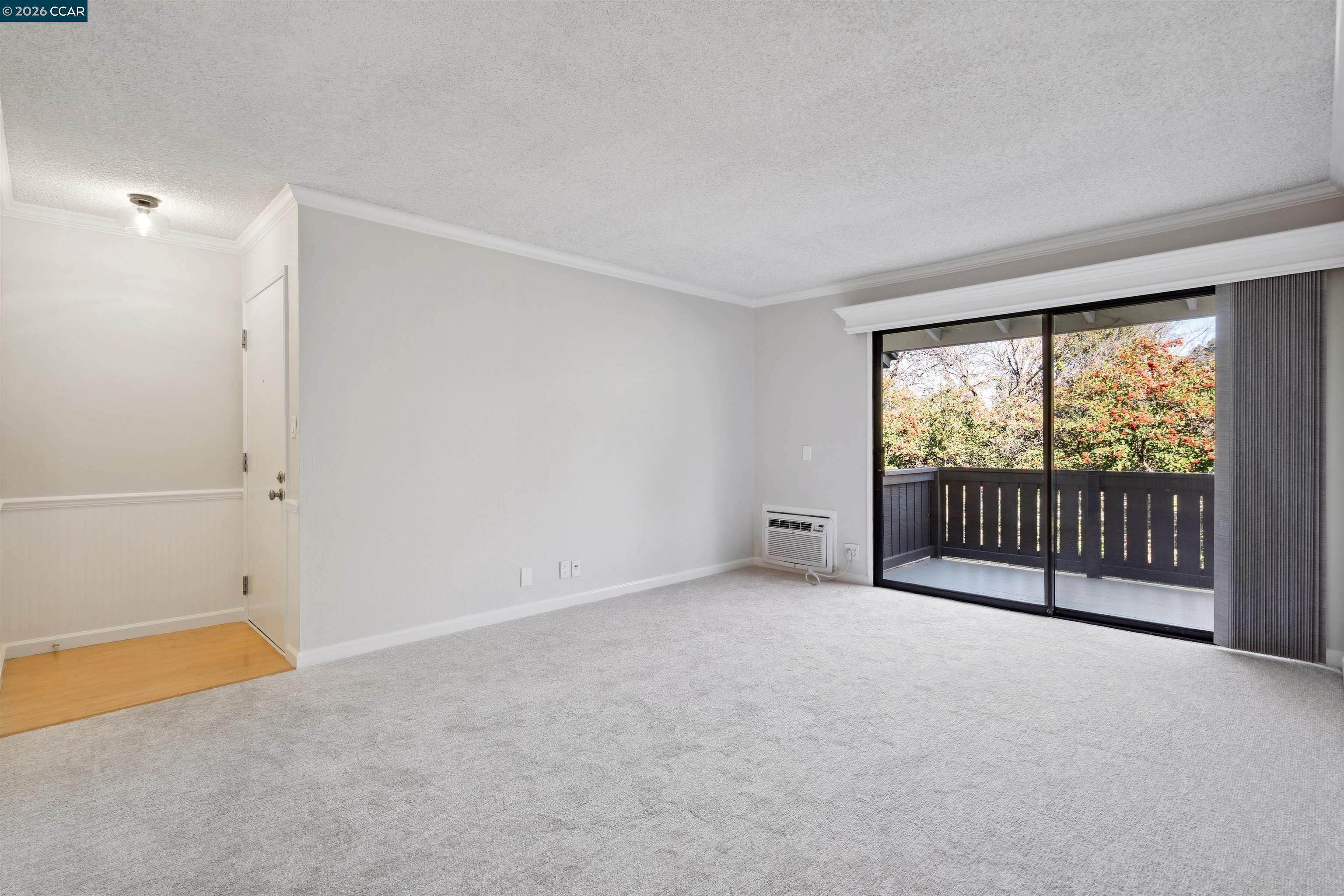 Photo #4: 41120985 Listing: Photo #4