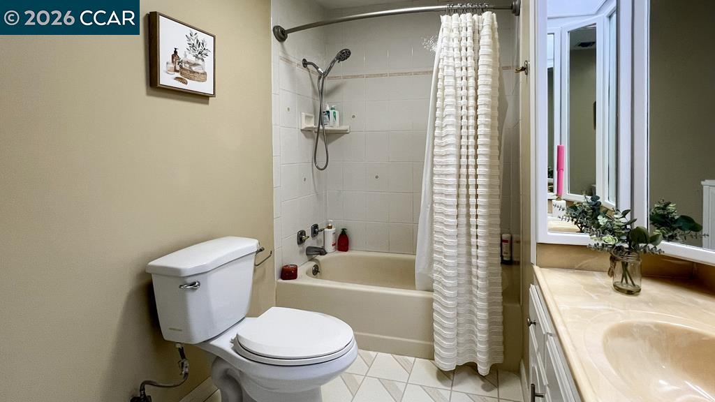 Detail Gallery Image 20 of 49 For 5510 Alaska Dr, Concord,  CA 94521 - 3 Beds | 2 Baths