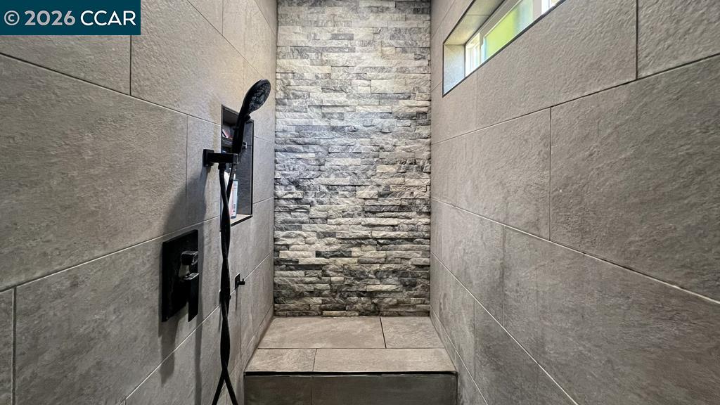 Detail Gallery Image 28 of 49 For 5510 Alaska Dr, Concord,  CA 94521 - 3 Beds | 2 Baths