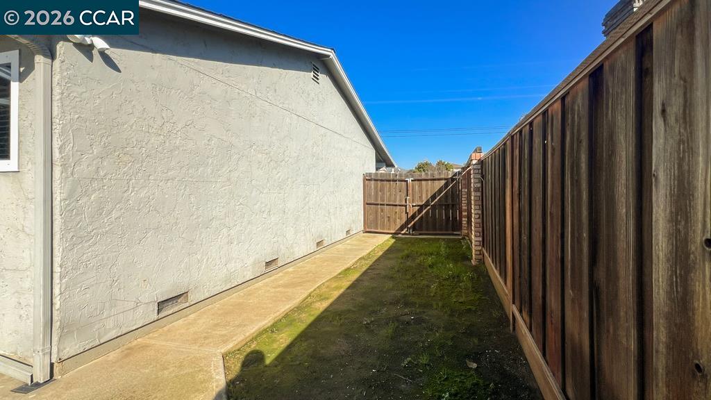 Detail Gallery Image 37 of 49 For 5510 Alaska Dr, Concord,  CA 94521 - 3 Beds | 2 Baths