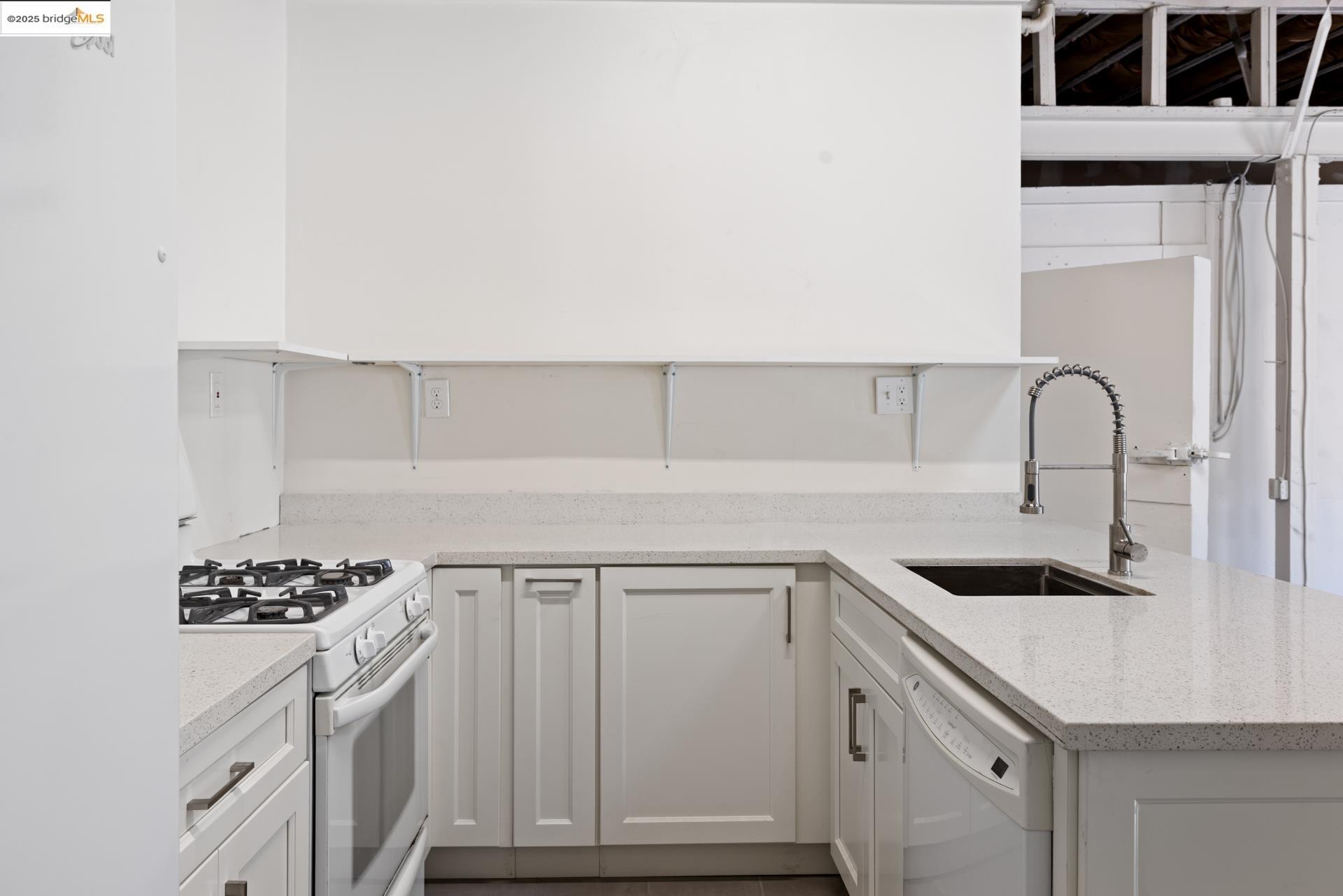 Detail Gallery Image 24 of 30 For 3403 Harlan St, Oakland,  CA 94608 - – Beds | – Baths