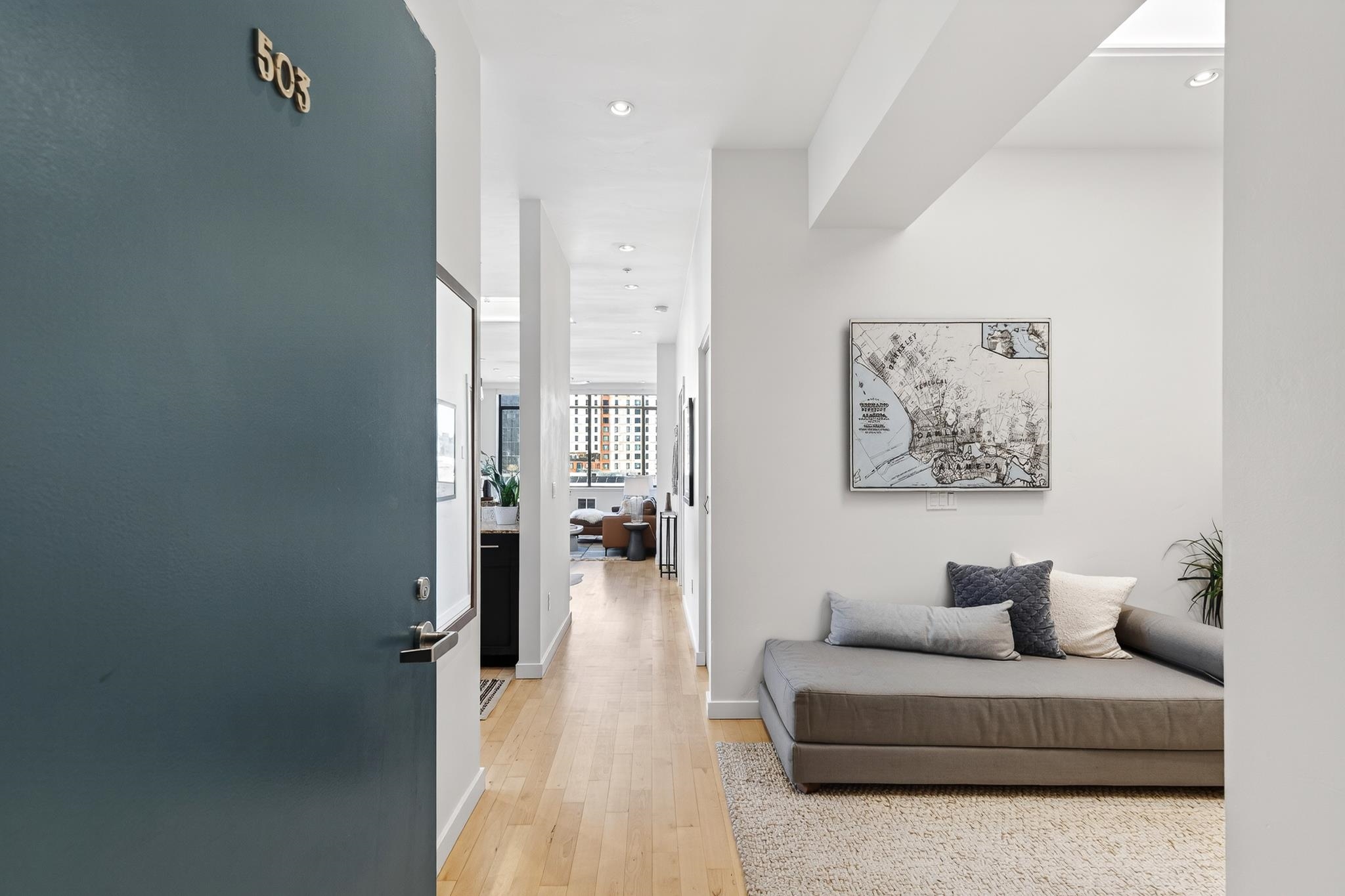 Photo #2: 41120991 Listing: Photo #2