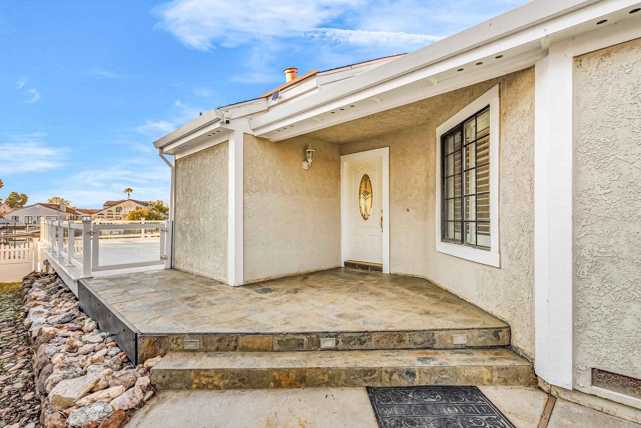 Detail Gallery Image 6 of 59 For 2102 Portside Court, Discovery Bay,  CA 94509-9999 - 3 Beds | 2 Baths