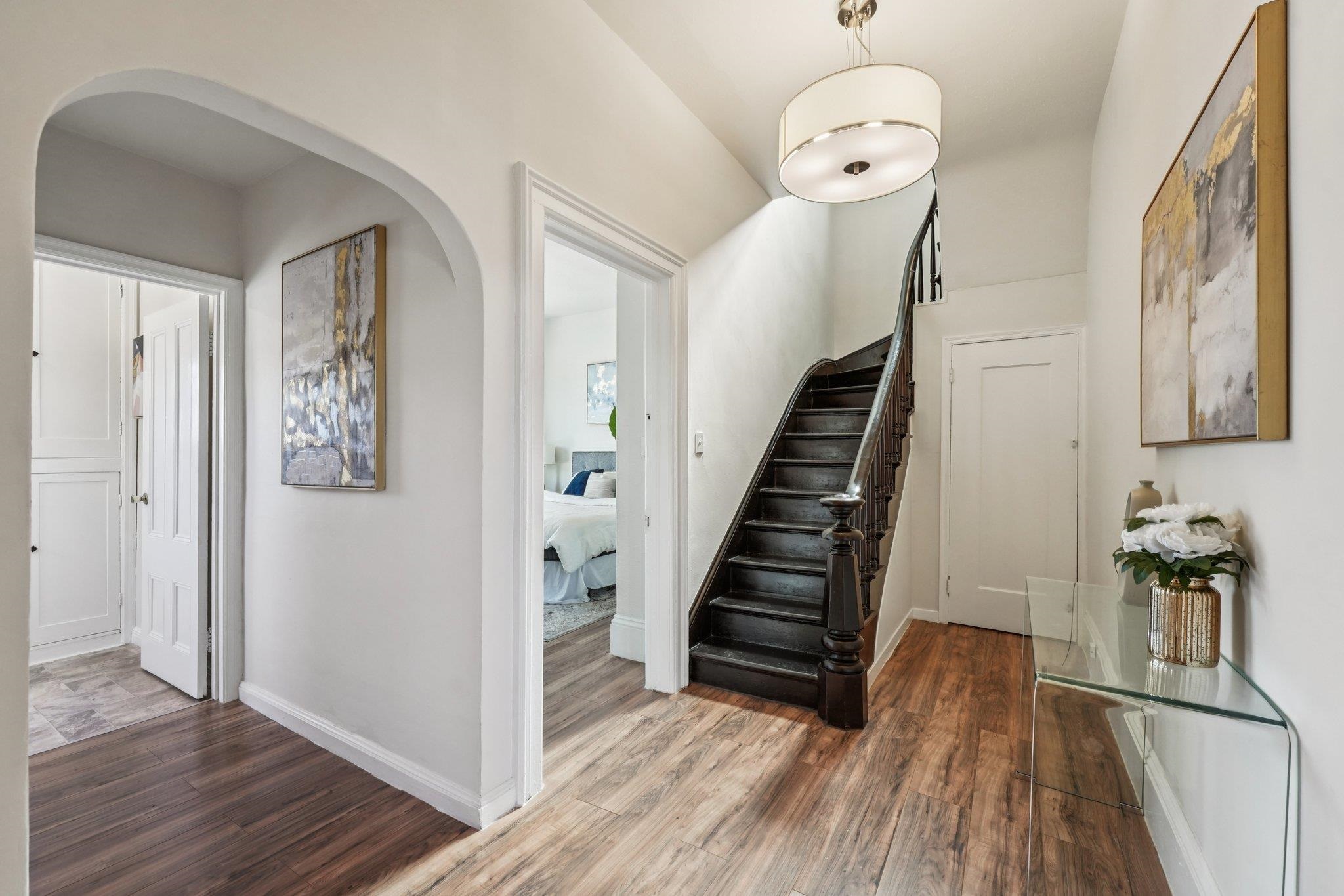 Detail Gallery Image 19 of 31 For 1549 5th Ave, Oakland,  CA 94606 - 4 Beds | 2 Baths