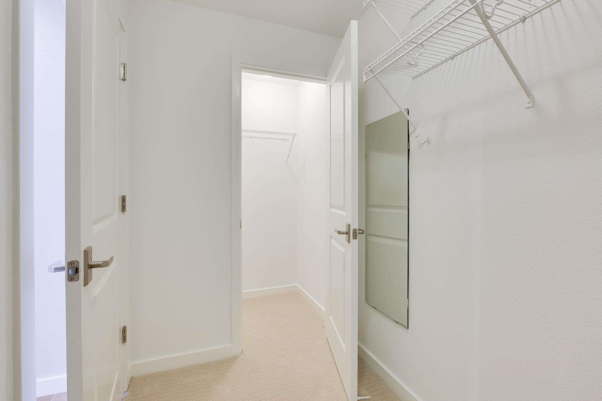 Photo #16: 41121002 Listing: Photo #16