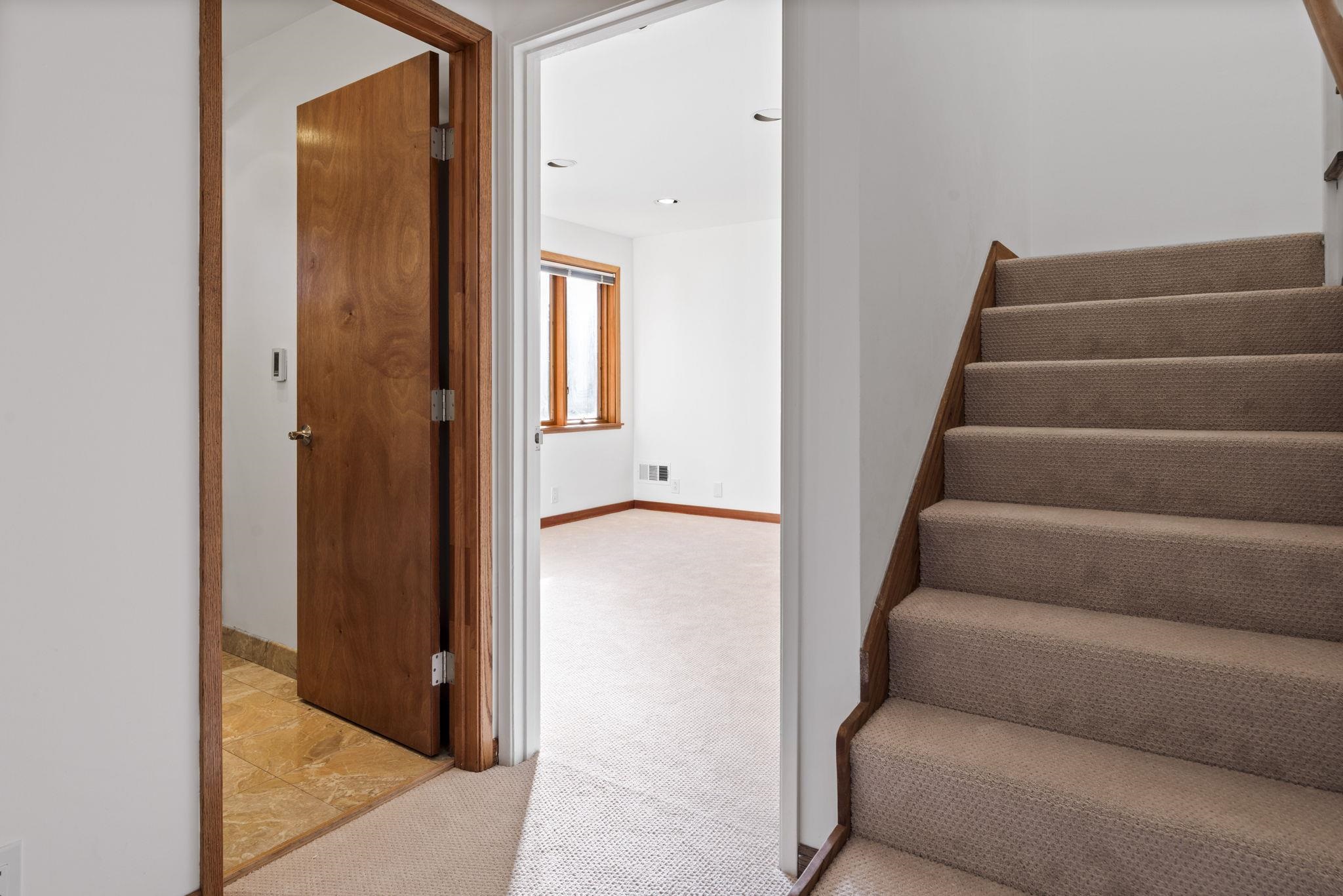 Detail Gallery Image 13 of 60 For 260 Amber Dr, San Francisco,  CA 94131 - 5 Beds | 3 Baths