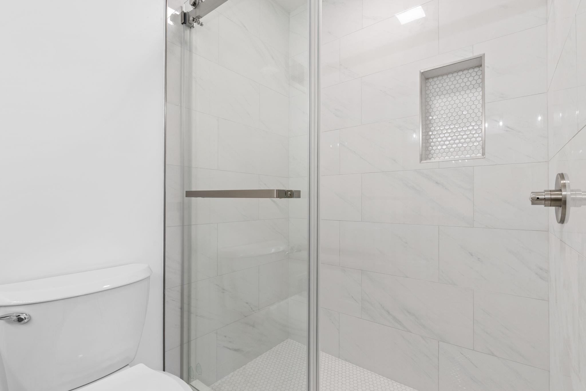 Detail Gallery Image 46 of 60 For 260 Amber Dr, San Francisco,  CA 94131 - 5 Beds | 3 Baths