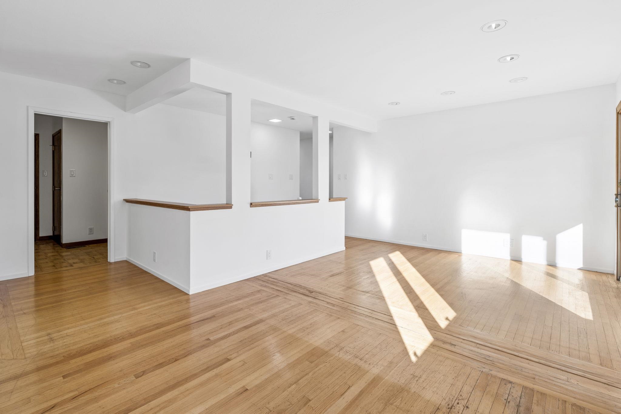 Detail Gallery Image 6 of 60 For 260 Amber Dr, San Francisco,  CA 94131 - 5 Beds | 3 Baths