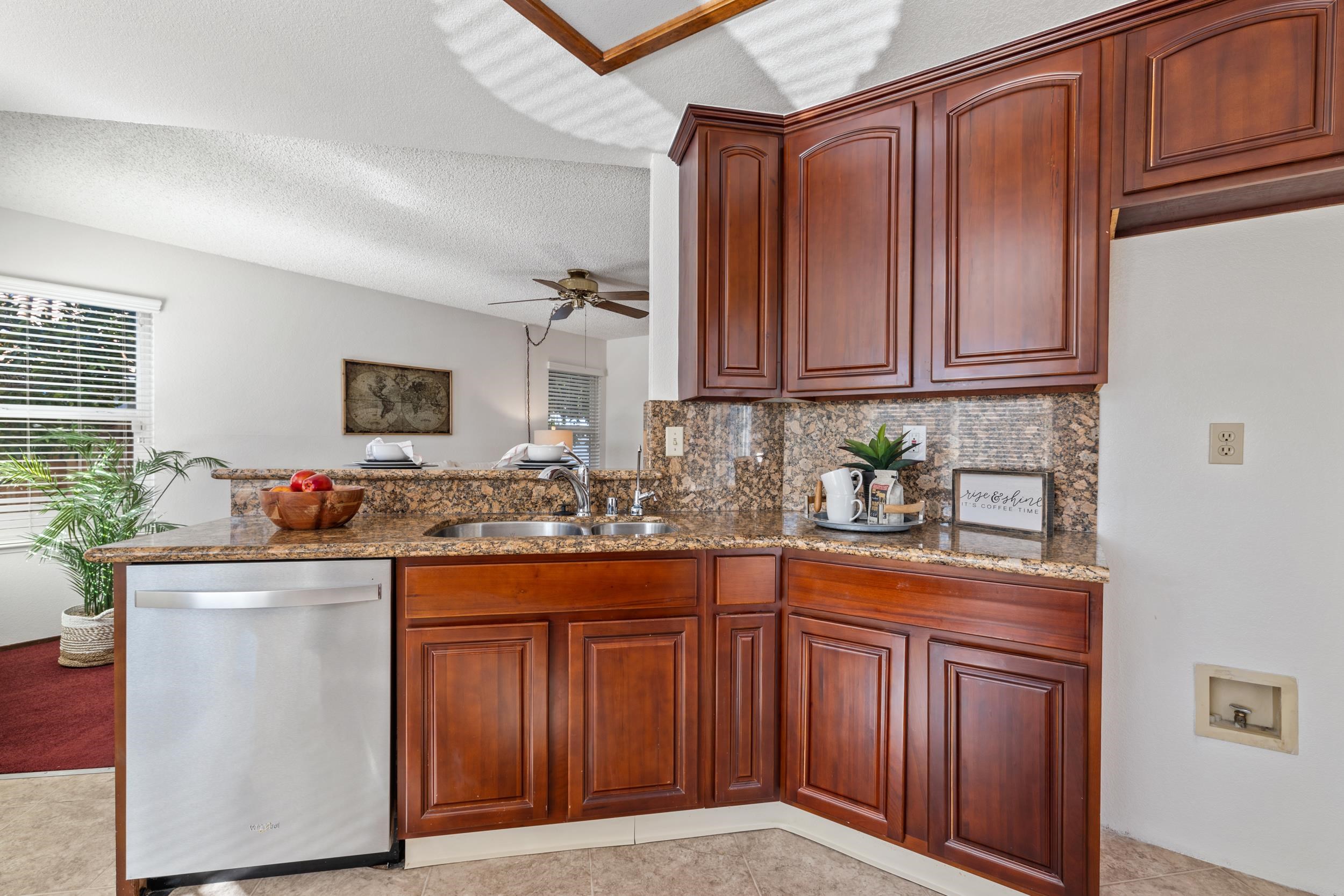 Detail Gallery Image 15 of 40 For 2832 Filbert St, Antioch,  CA 94509 - 3 Beds | 2/1 Baths